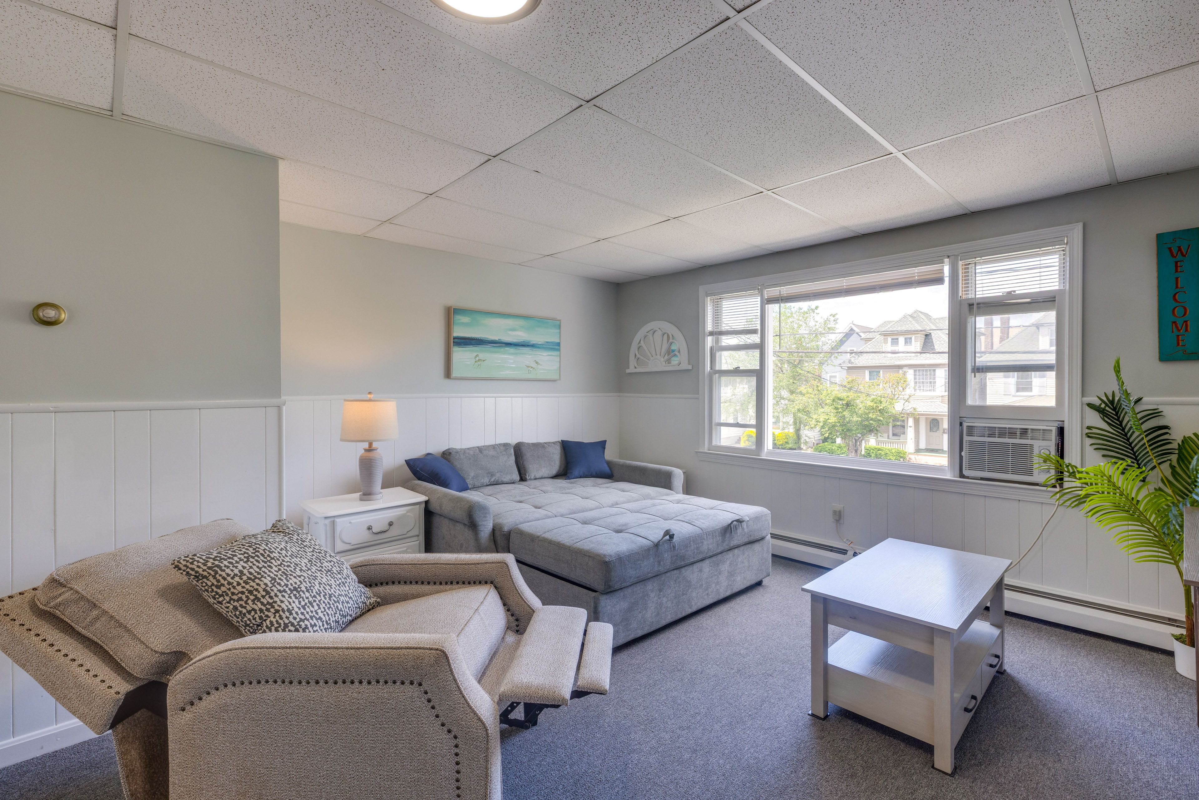 Living Room | Full Sleeper Sofa