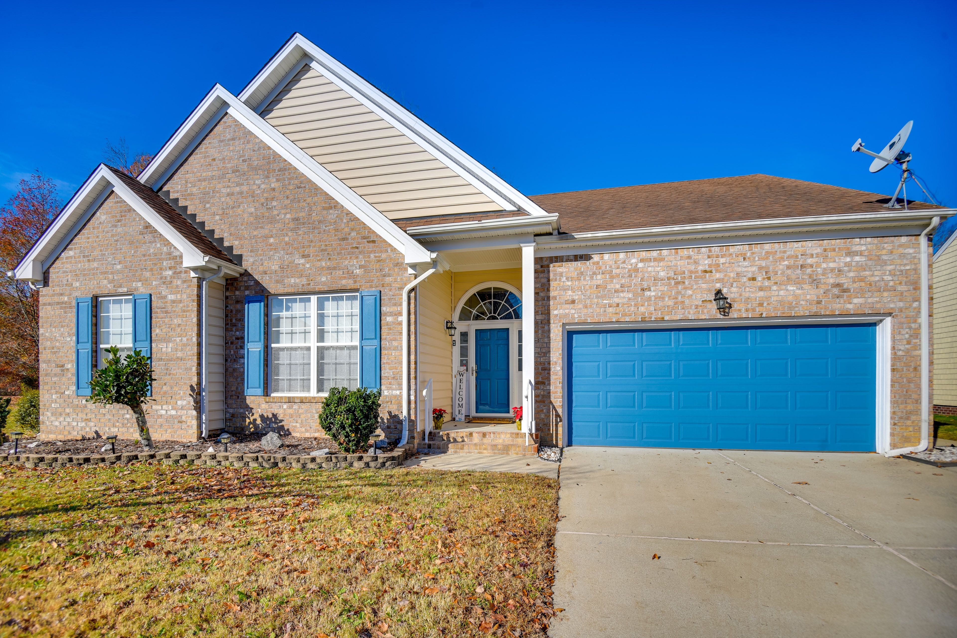 Parking | Driveway (2 Vehicles)