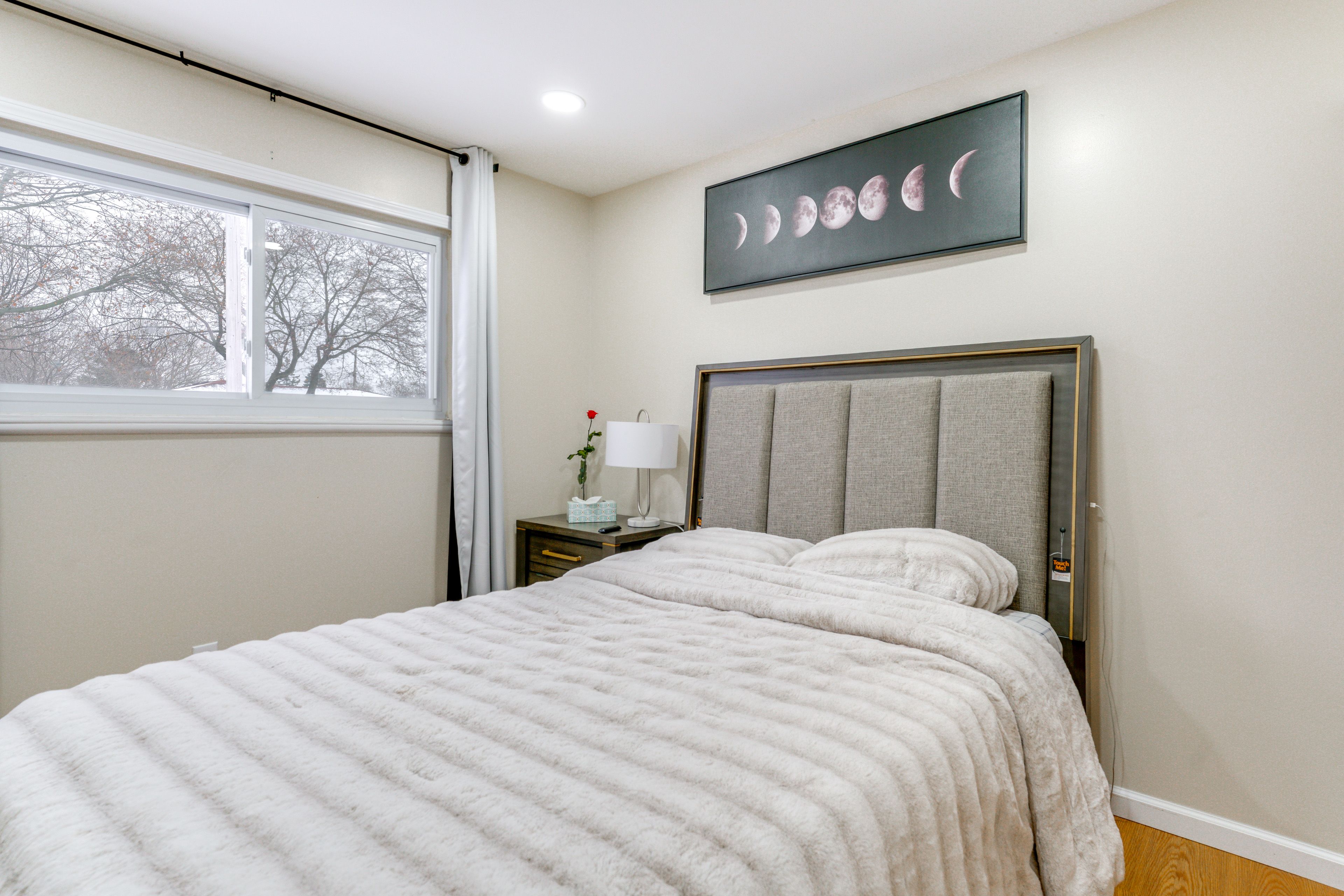 Bedroom 1 | 1st Floor | Queen Bed | Linens Provided