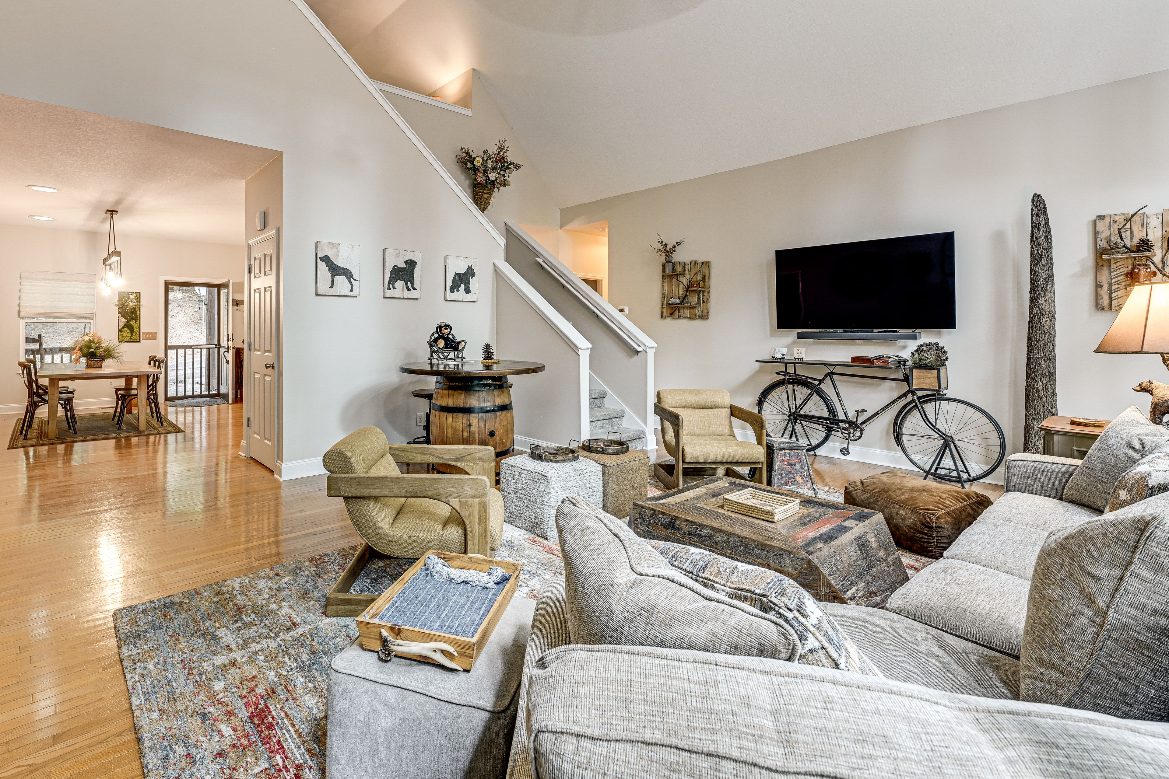 Living Room | Main Level | Smart TV | Wood-Burning Fireplace | Free WiFi