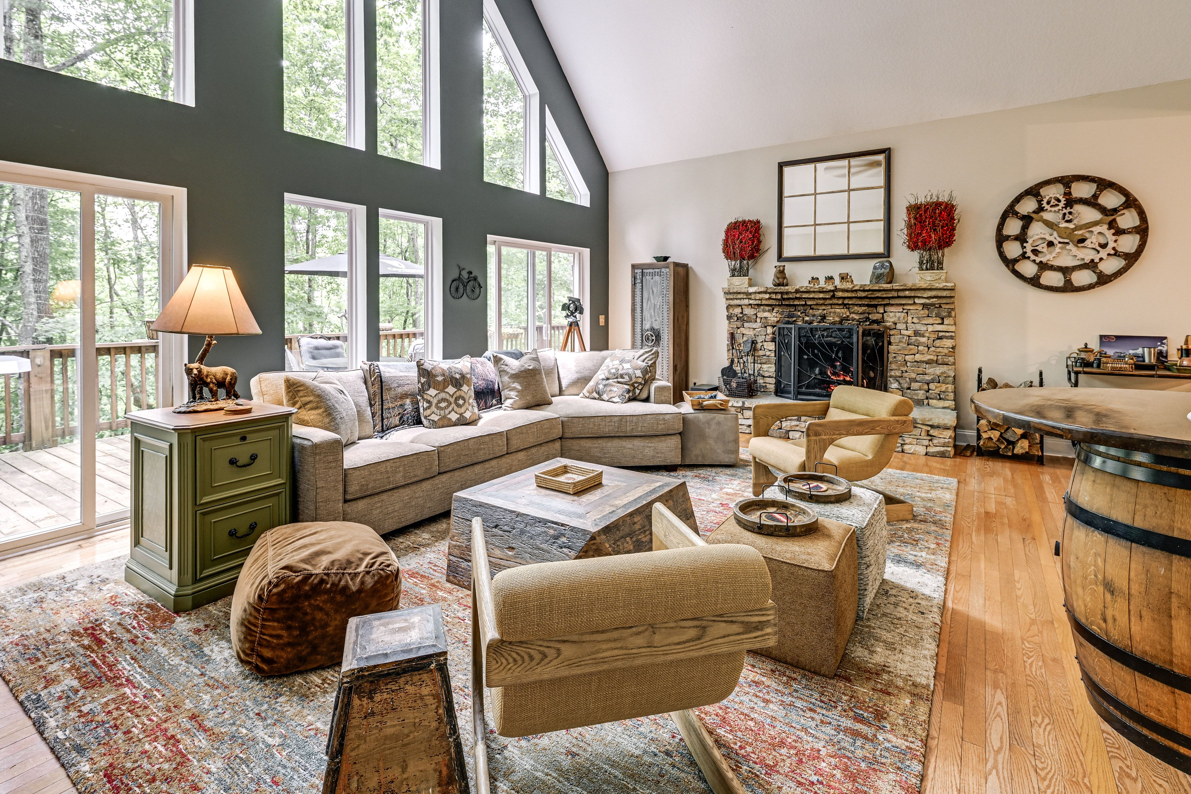 Sapphire Vacation Rental | 3BR | 3BA | 2,150 Sq Ft | Step-Free Entry
