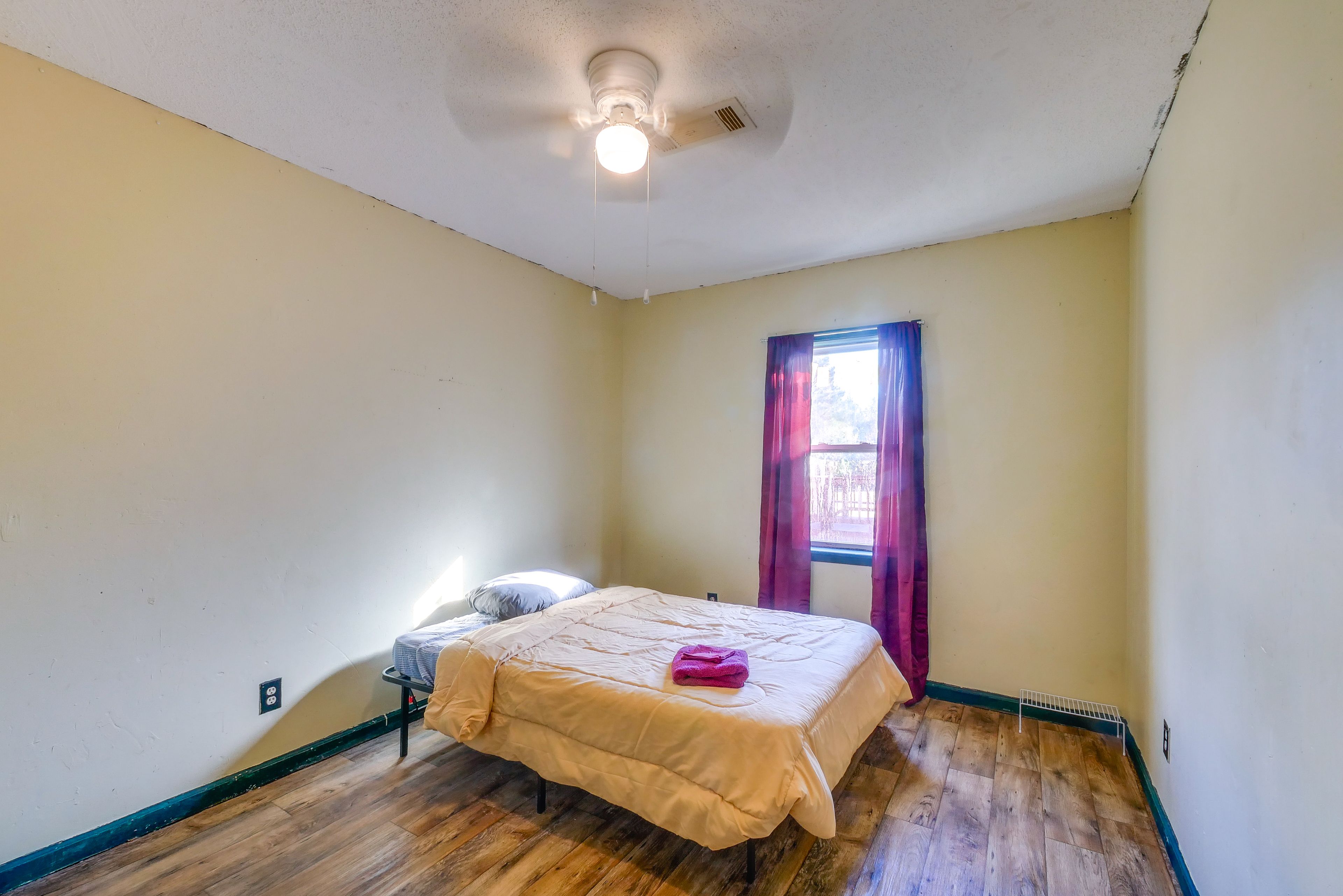 Bedroom 3 | Full Bed