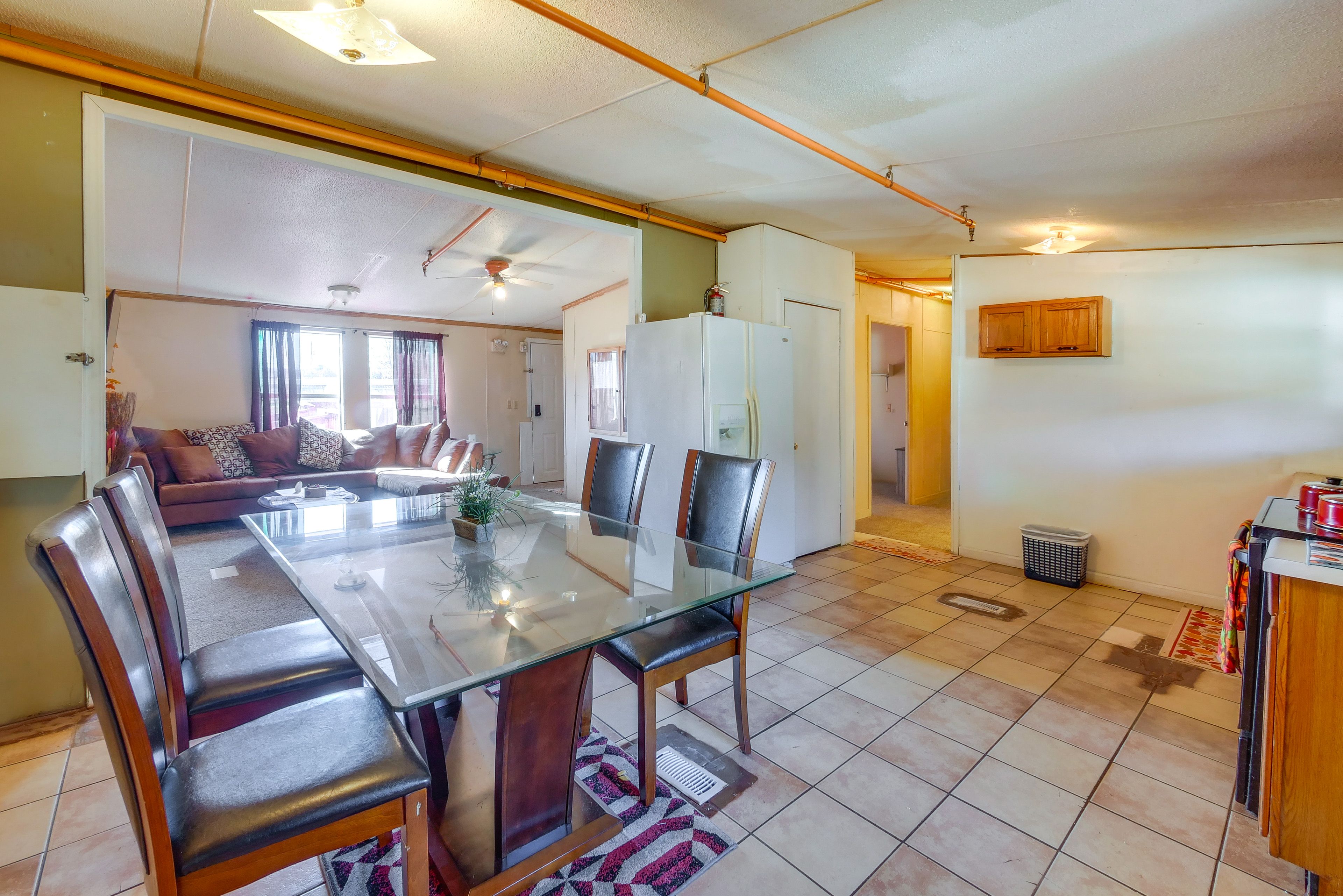 Dining Area | Dishware & Flatware