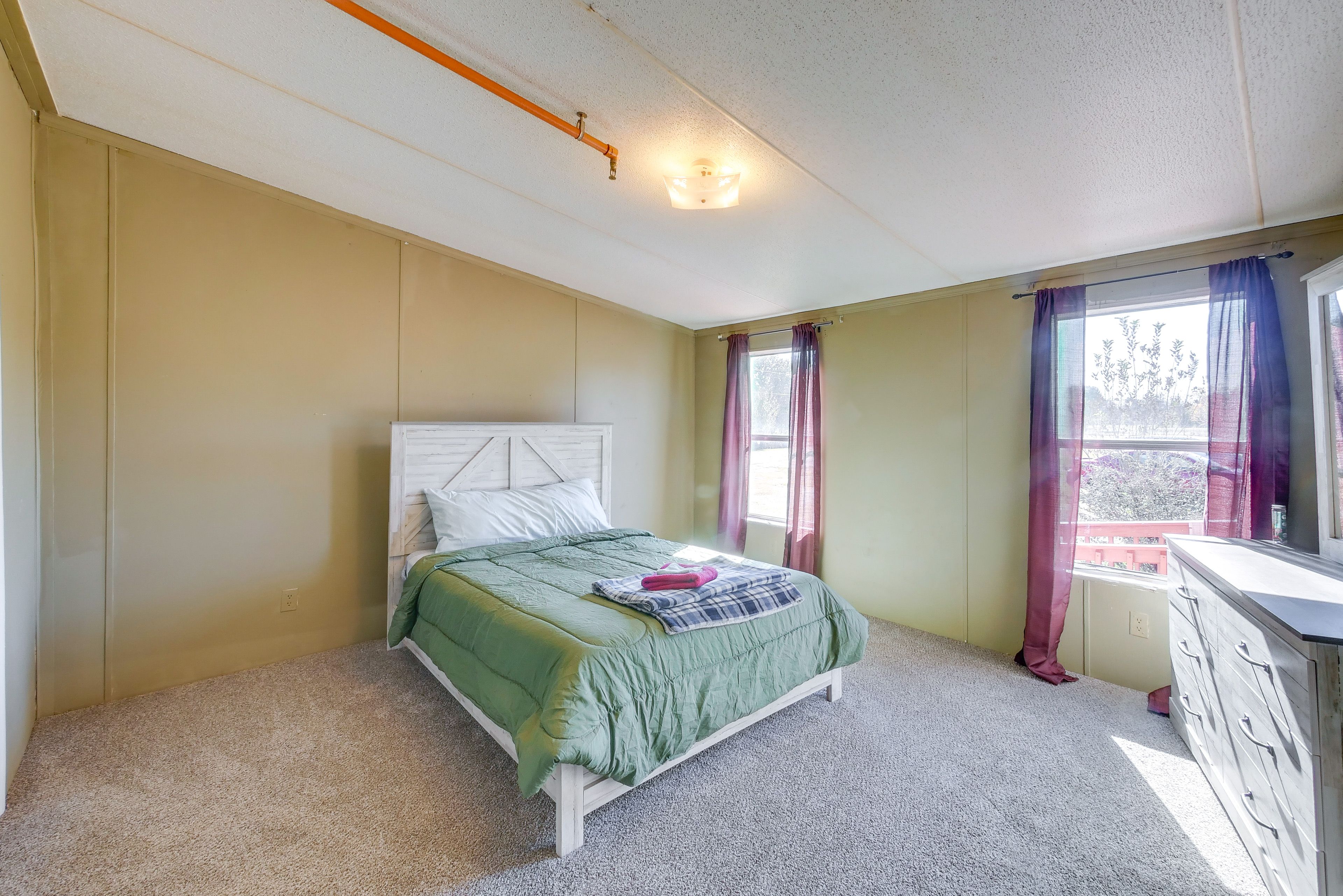 Bedroom 2 | Full Bed