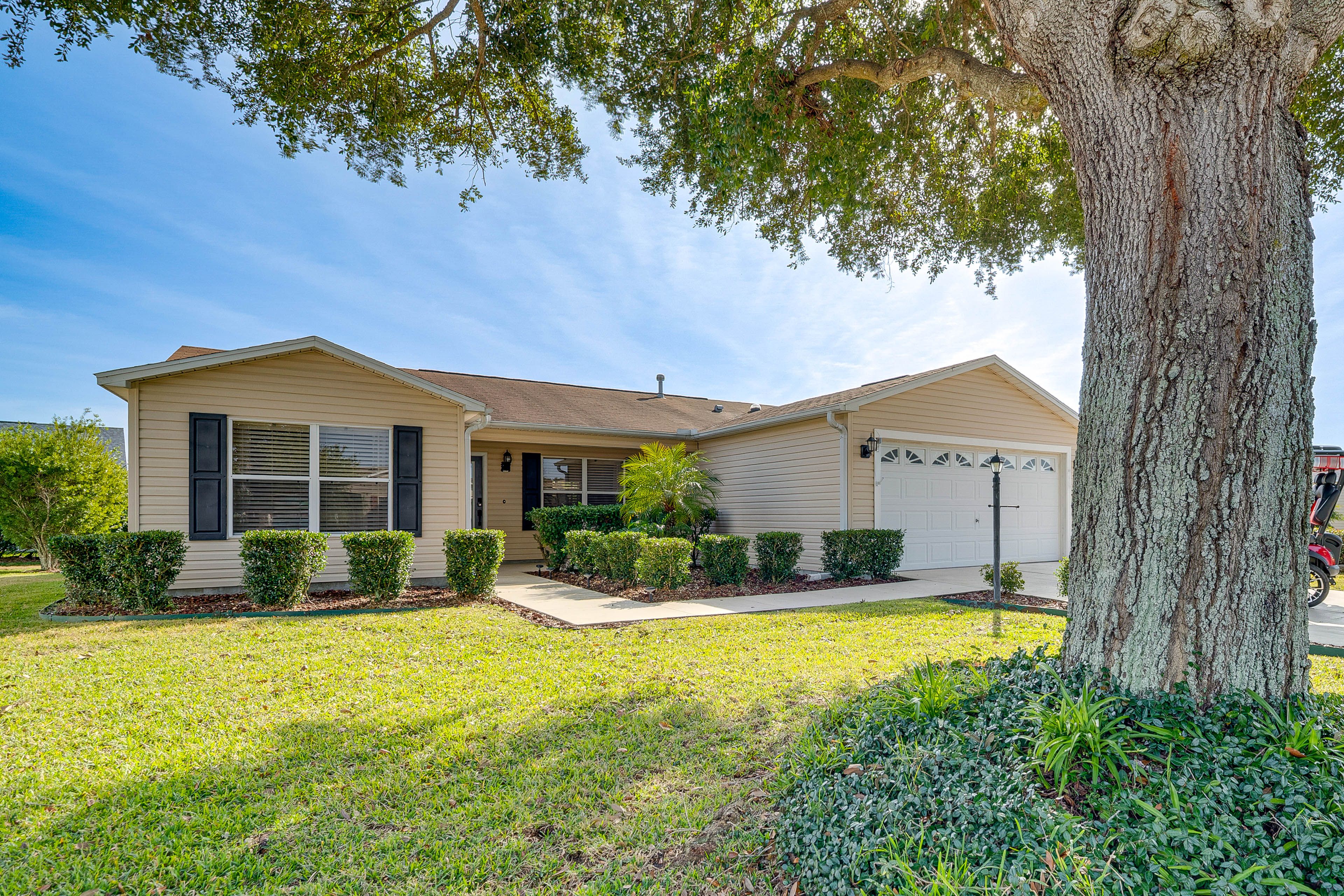 Parking | Garage (1 Vehicle) | Driveway (2 Vehicles)