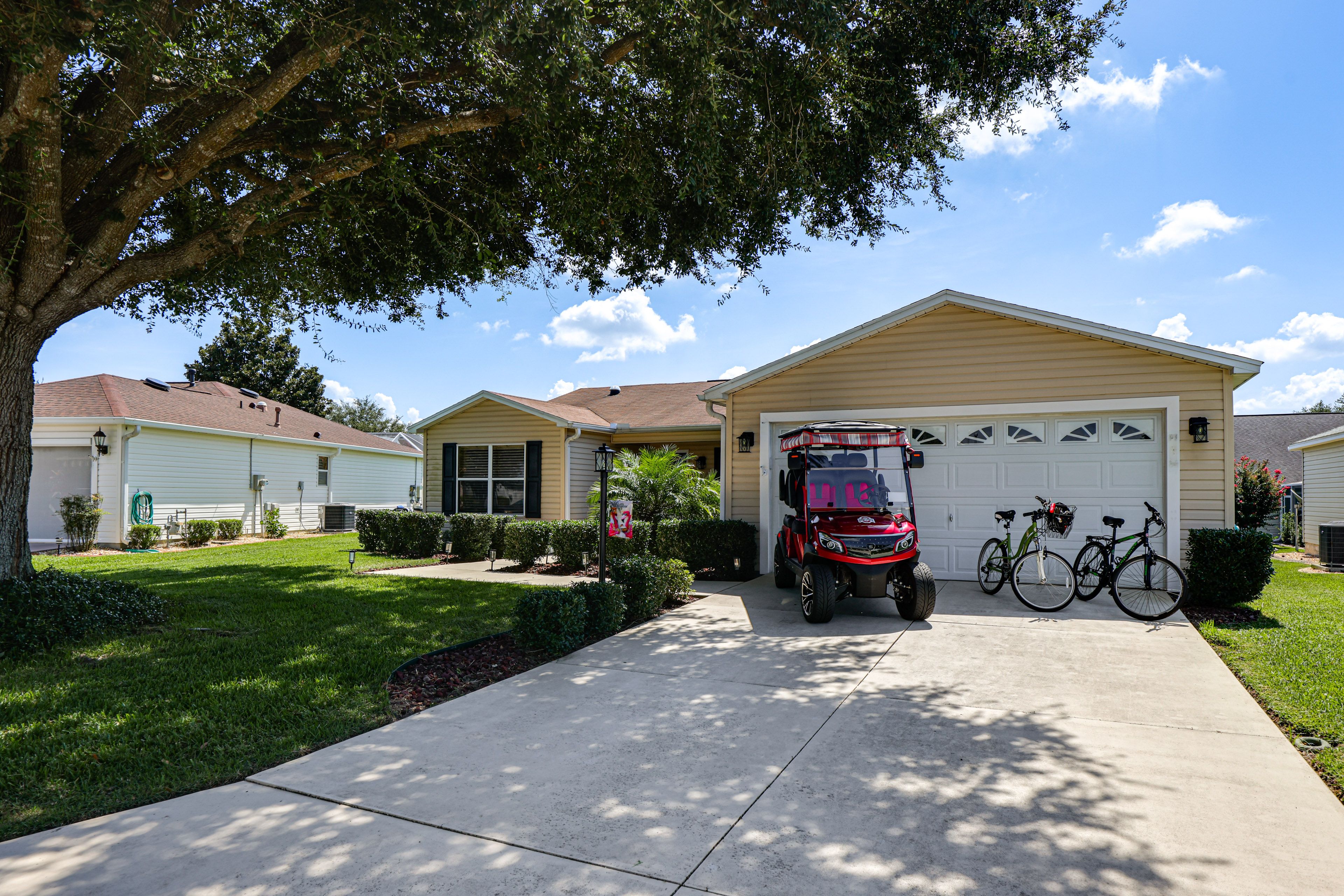 Parking | Garage (1 Vehicle) | Driveway (2 Vehicles)