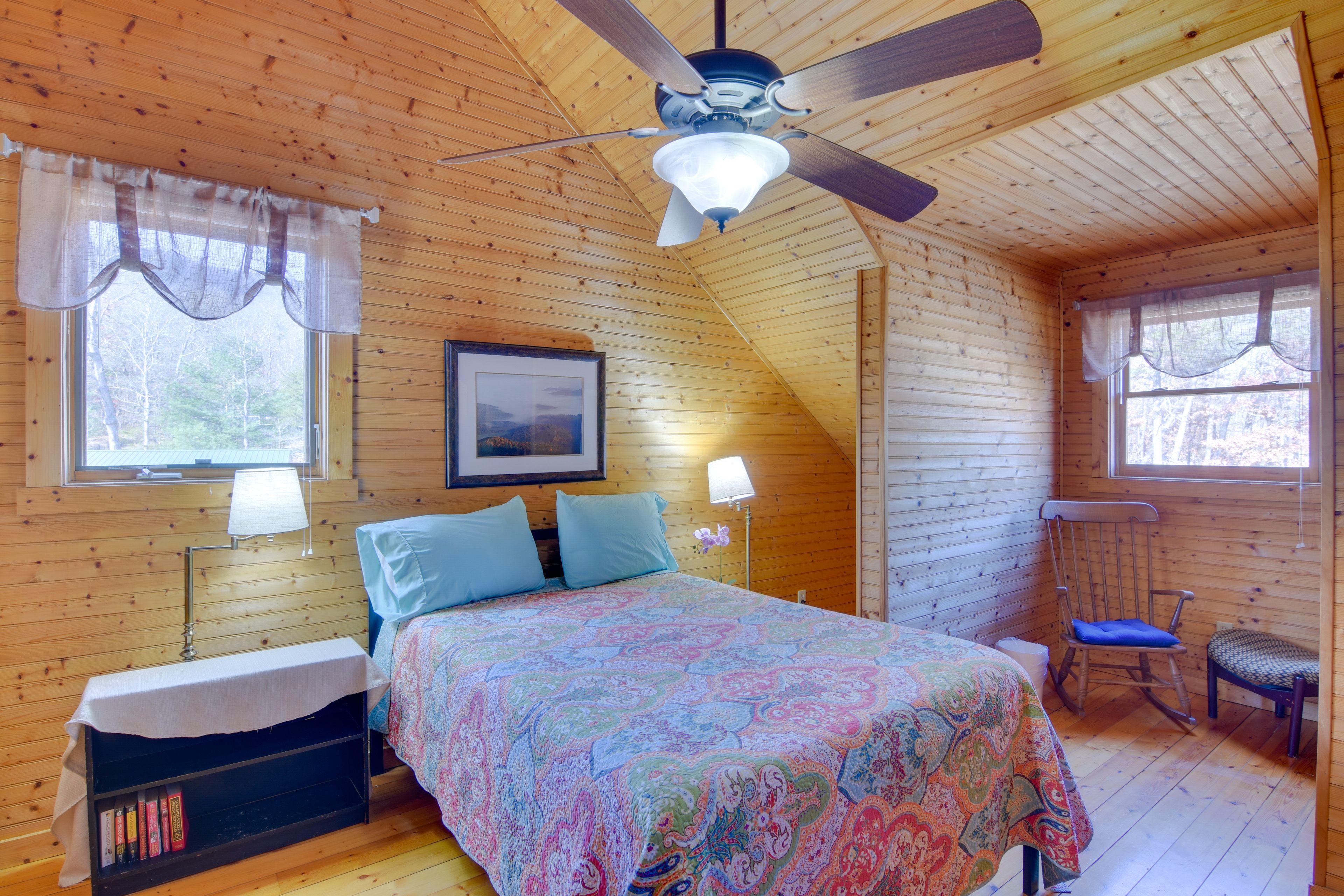 Bedroom 3 | Queen Bed | 2nd Floor