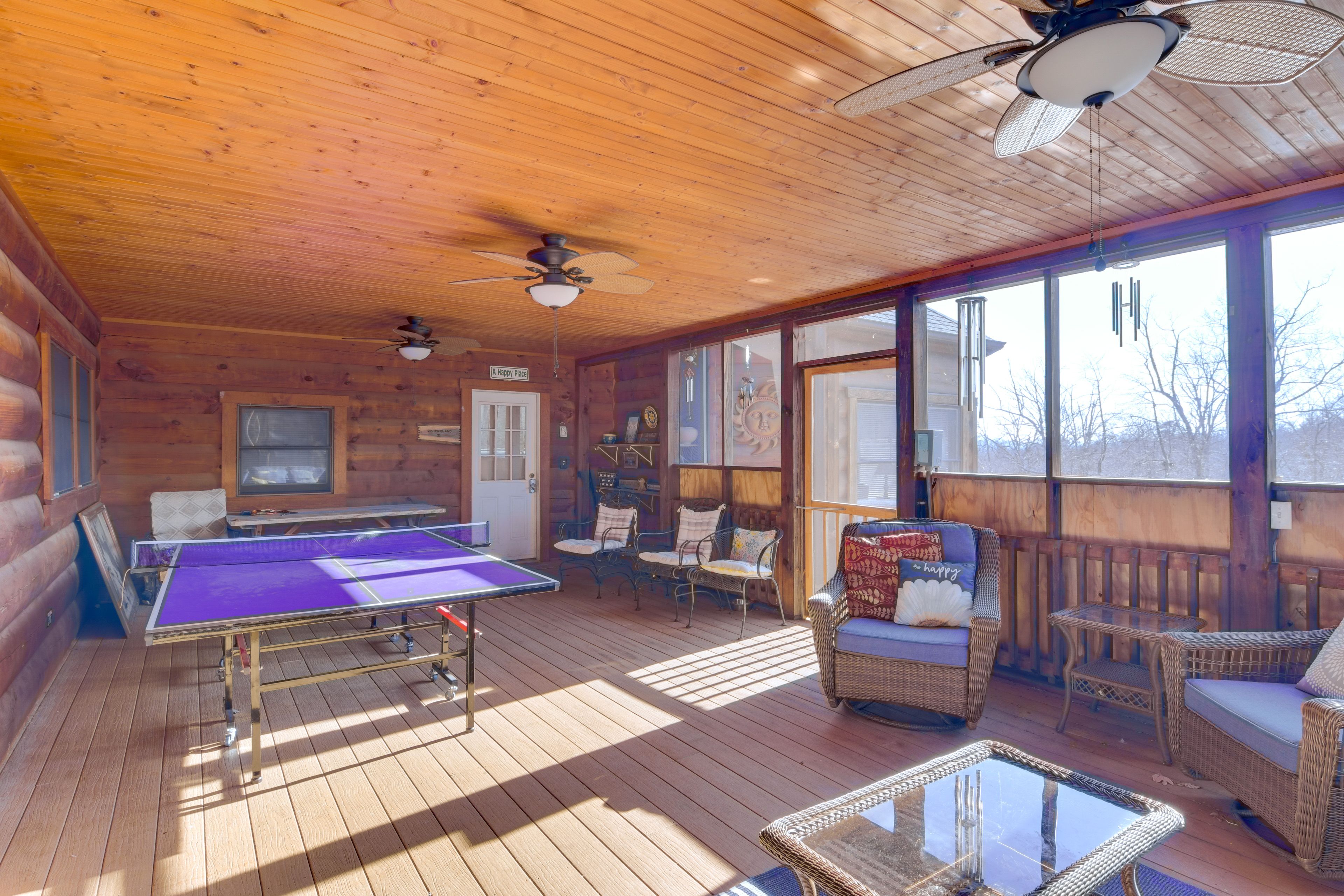 Screened Porch | Game Area