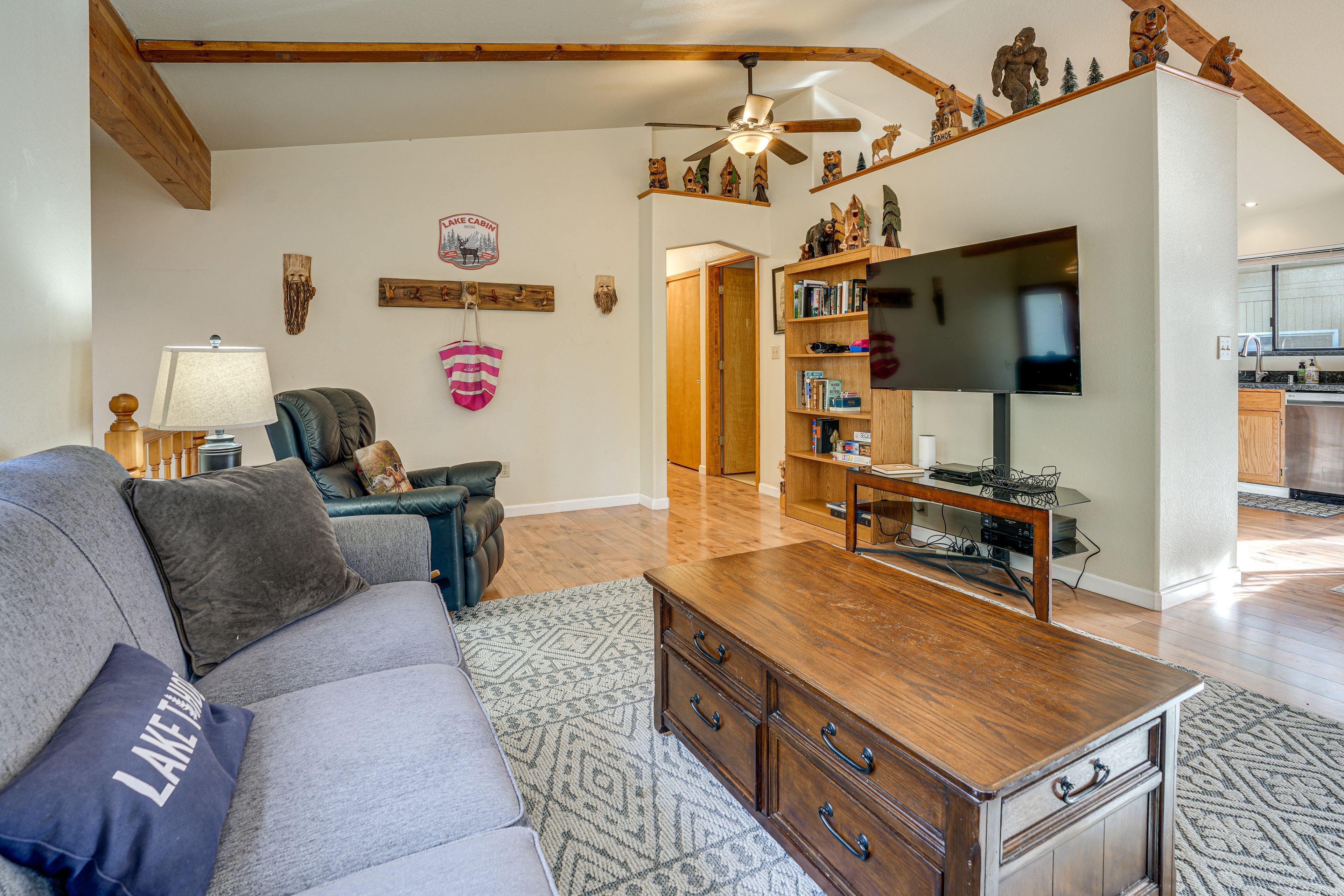 Living Room | Full Sleeper Sofa