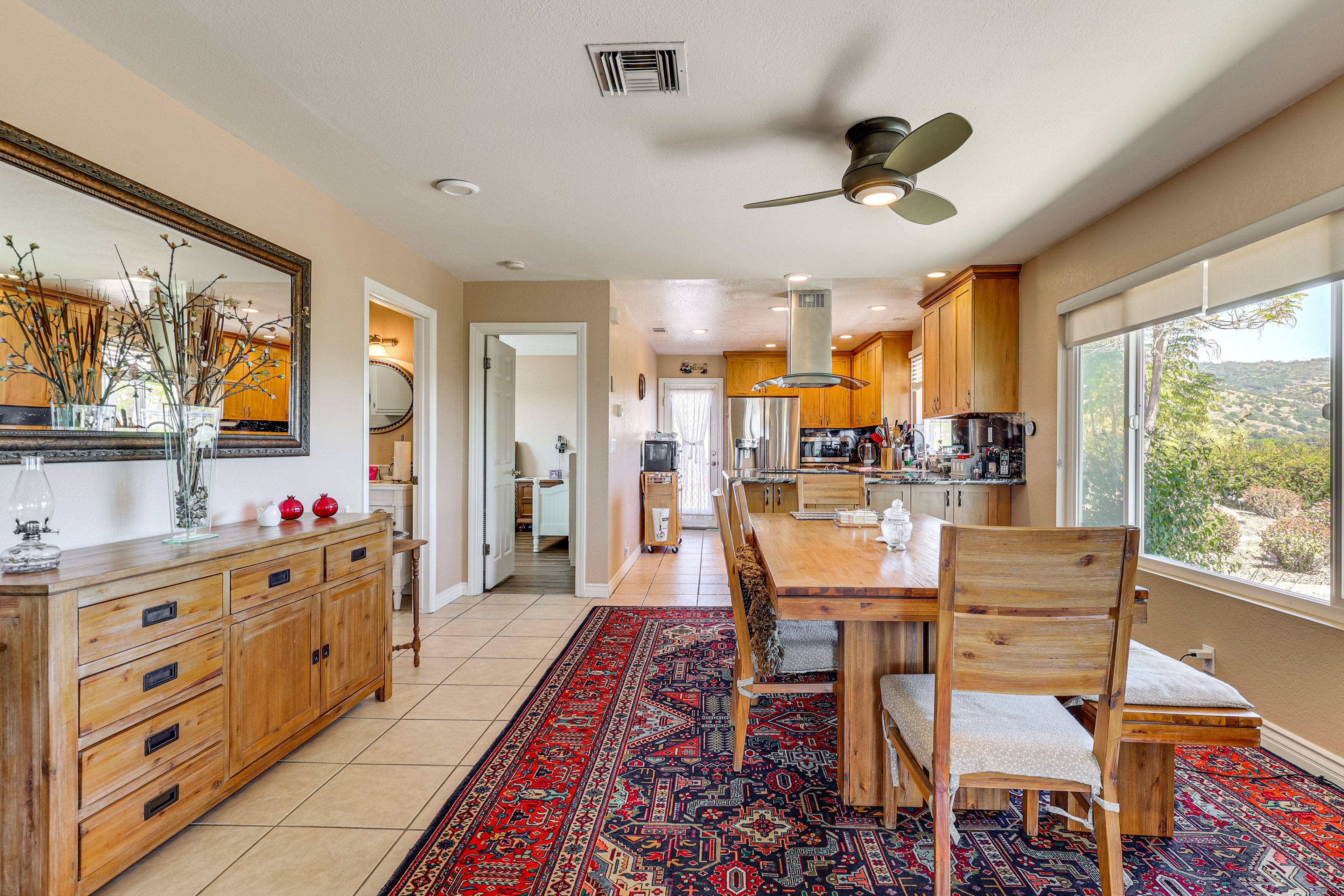 Dining Area | 1st Floor | Dishes & Flatware Provided