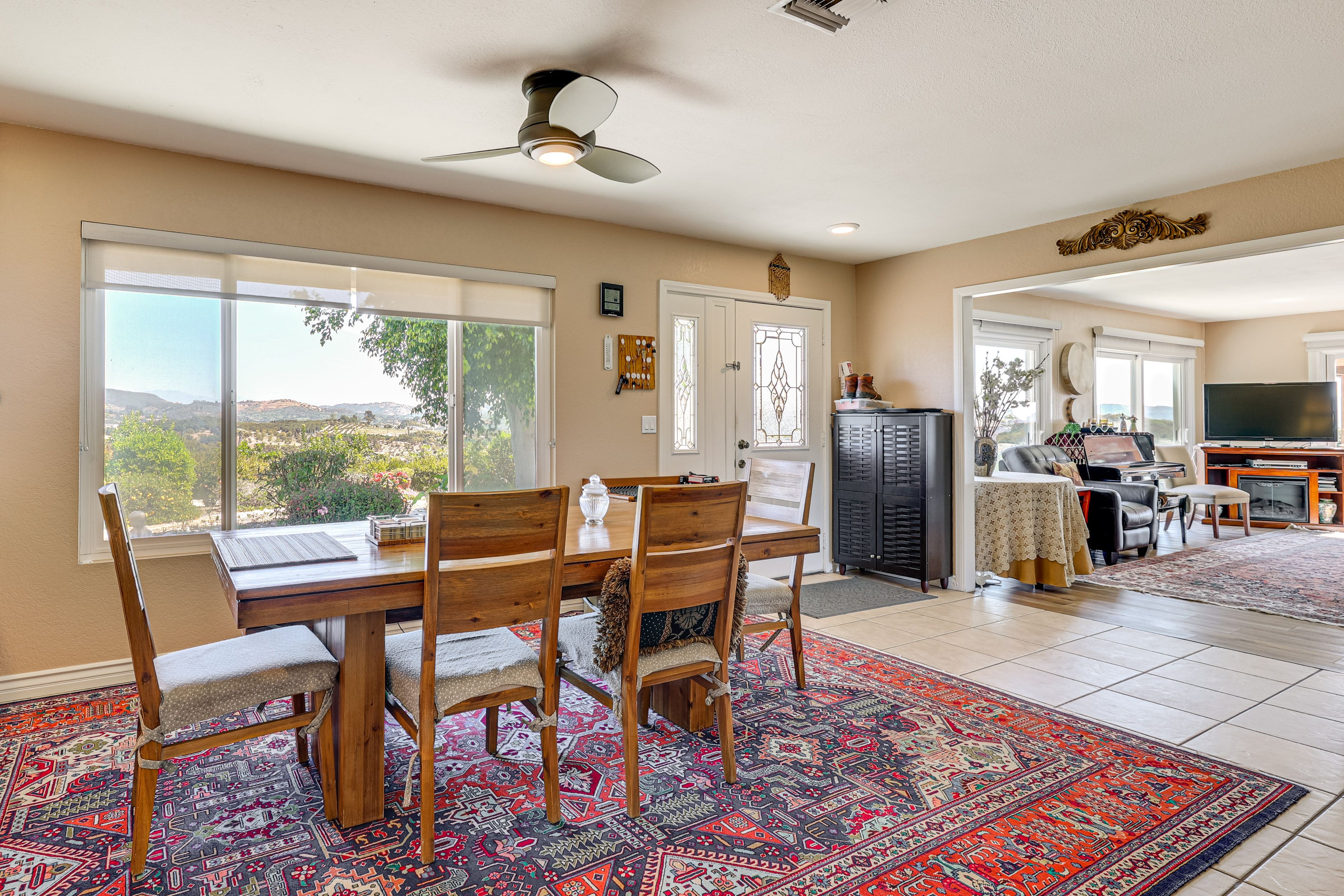 Interior | Open Floor Plan | Free WiFi