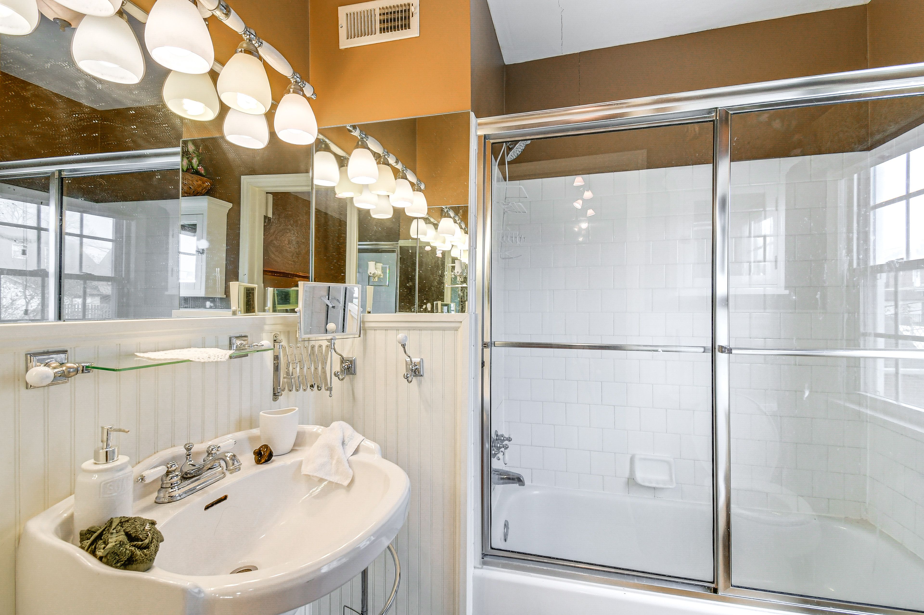 Bathroom | Towels Provided | 2nd Floor