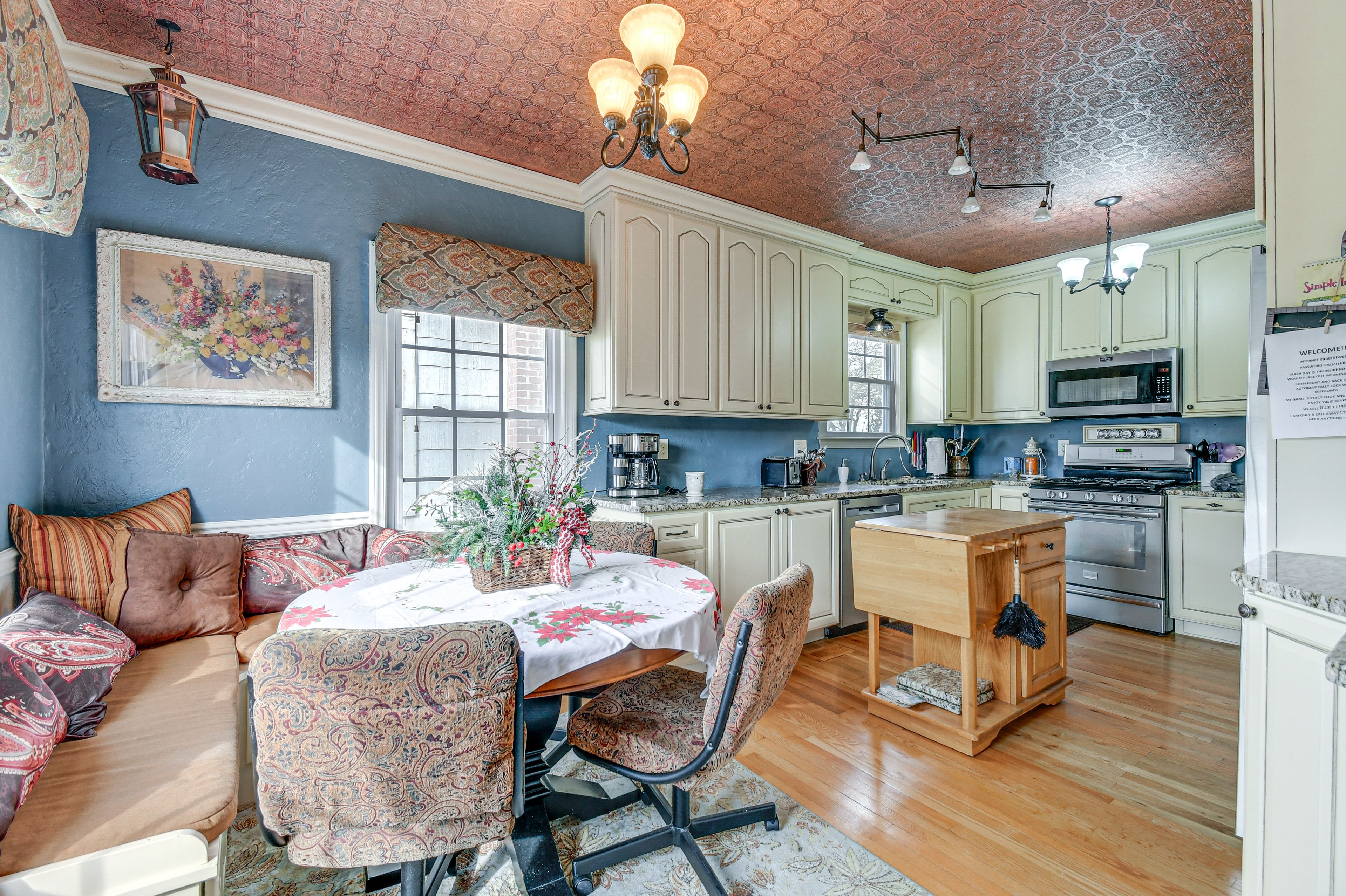 Kitchen | Dining Area | Cooking Basics