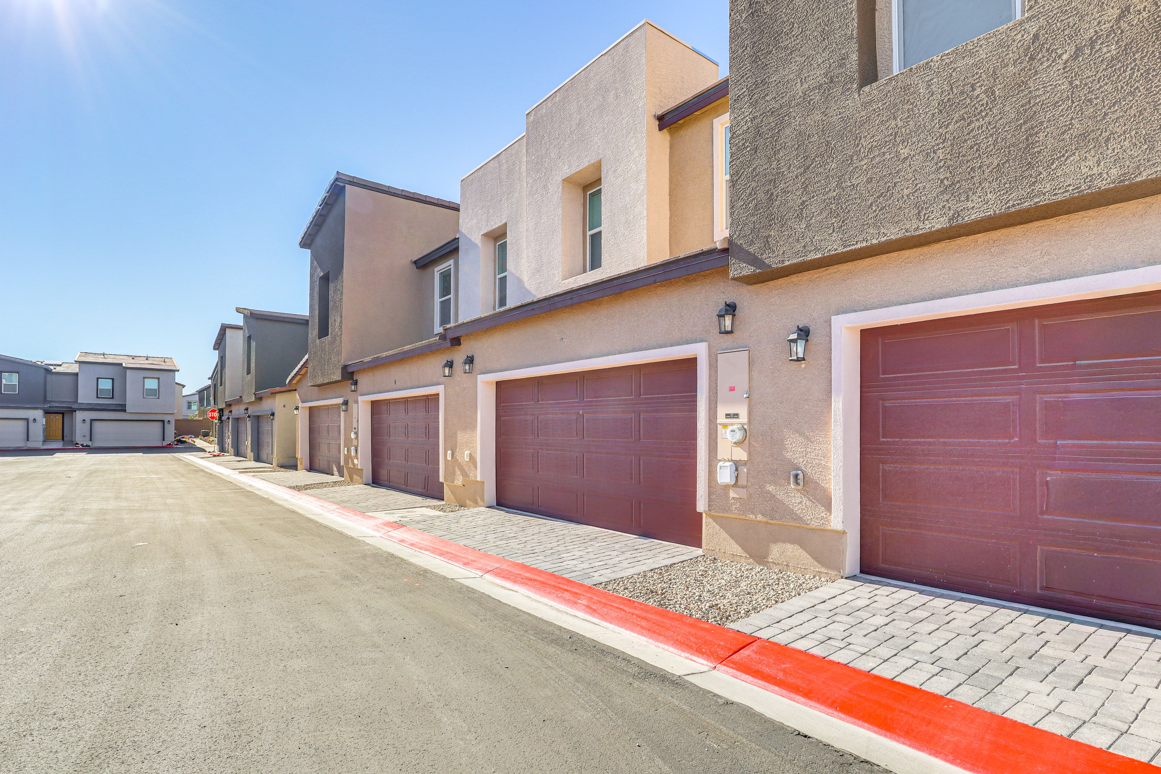 Parking | Garage (2 Vehicles)