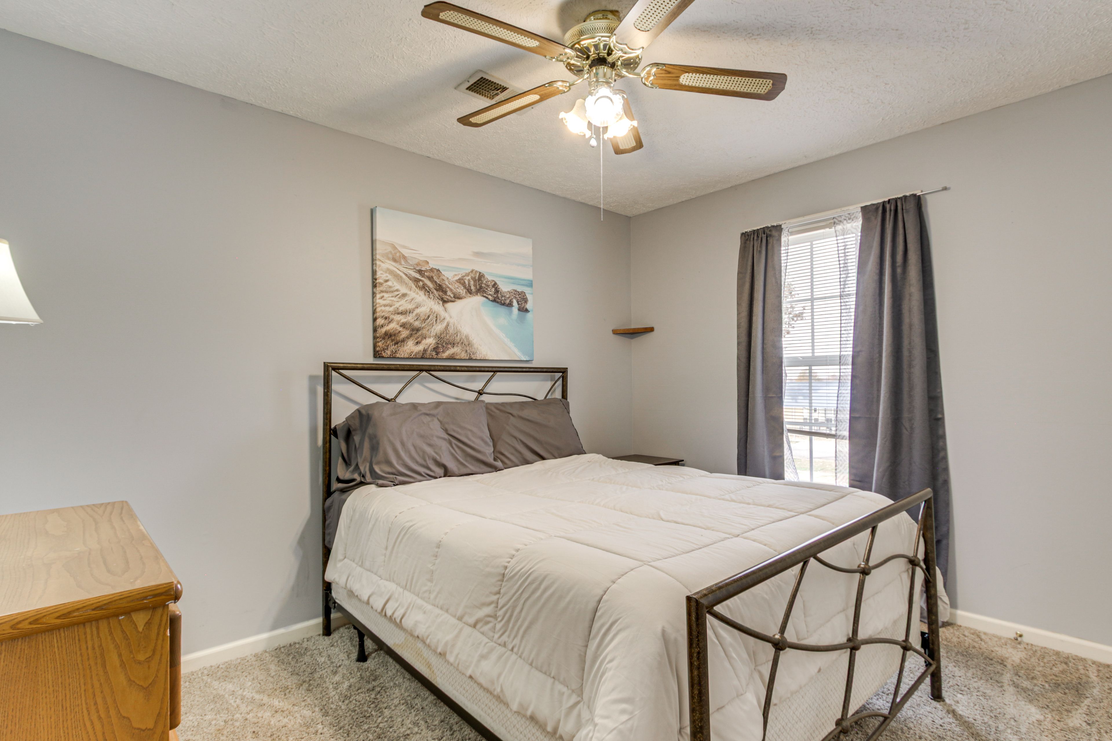 Bedroom 2 | Queen Bed | 2nd Floor