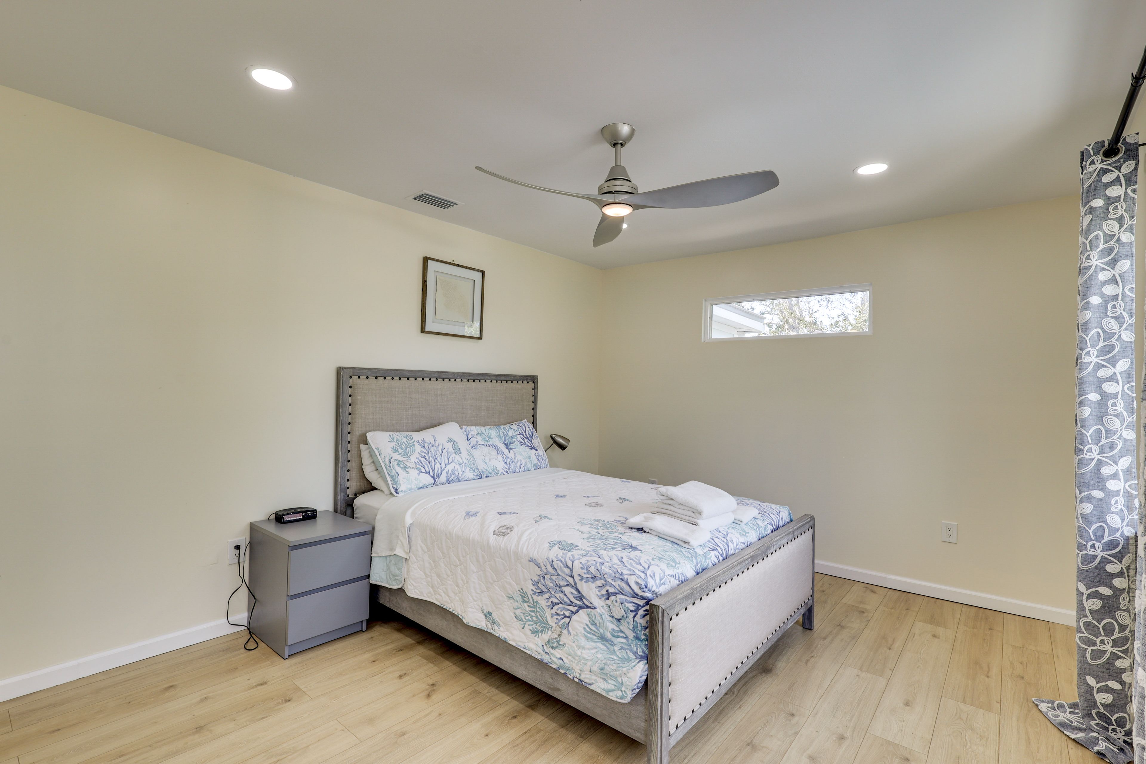 Bedroom 1 | Queen Bed | Linens Provided