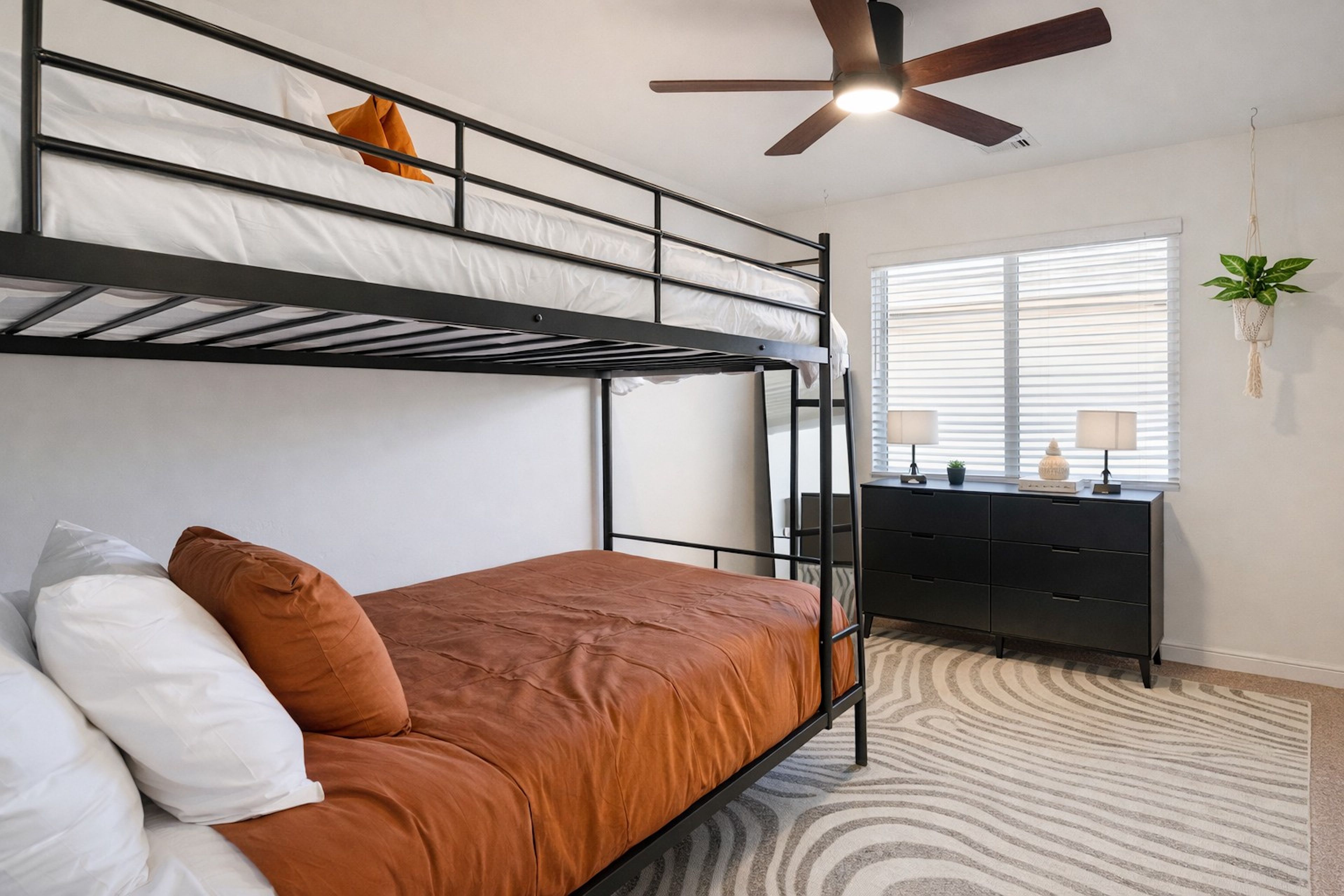 Bedroom 4 | Full Bunk Bed