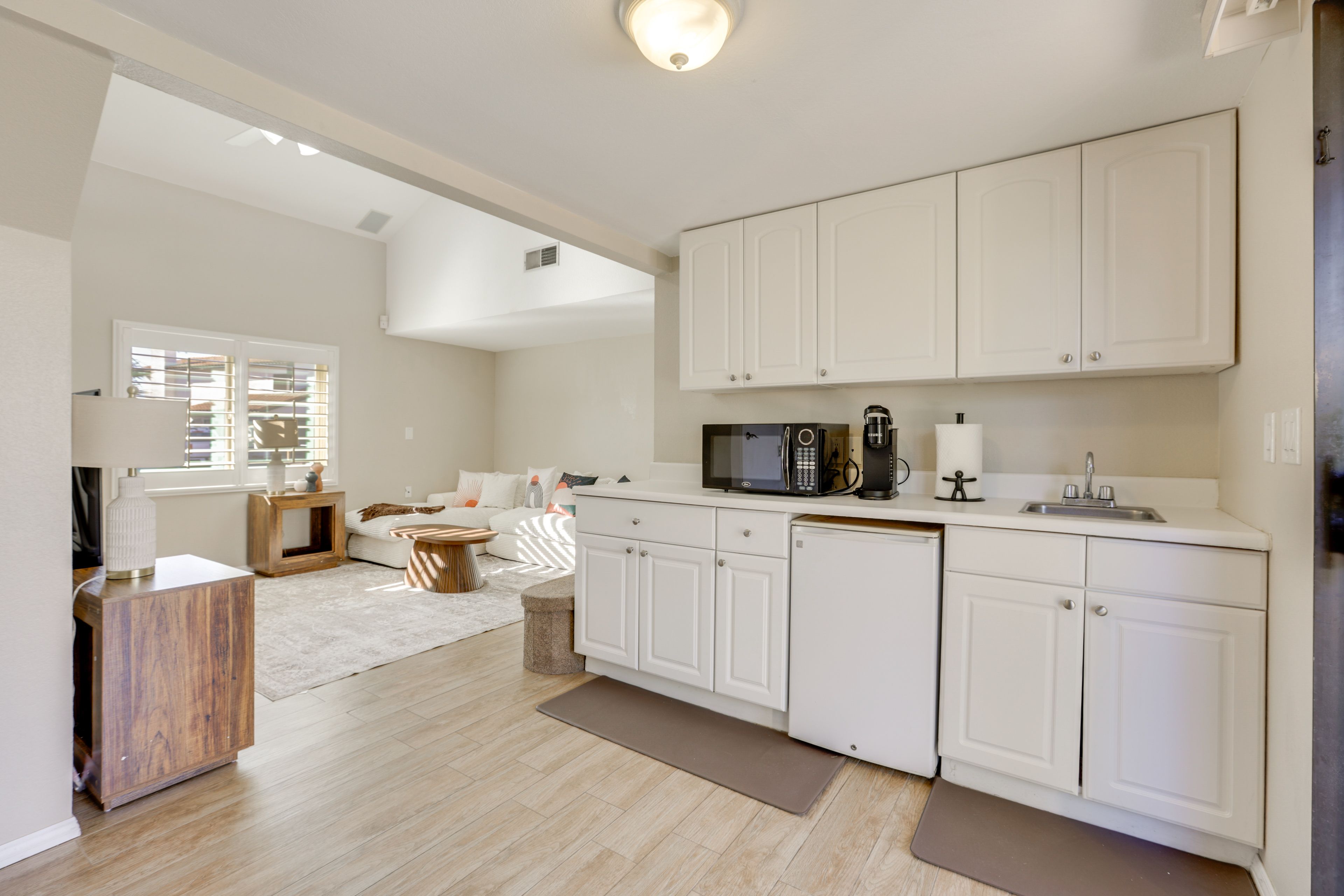 Attached Casita | Kitchenette