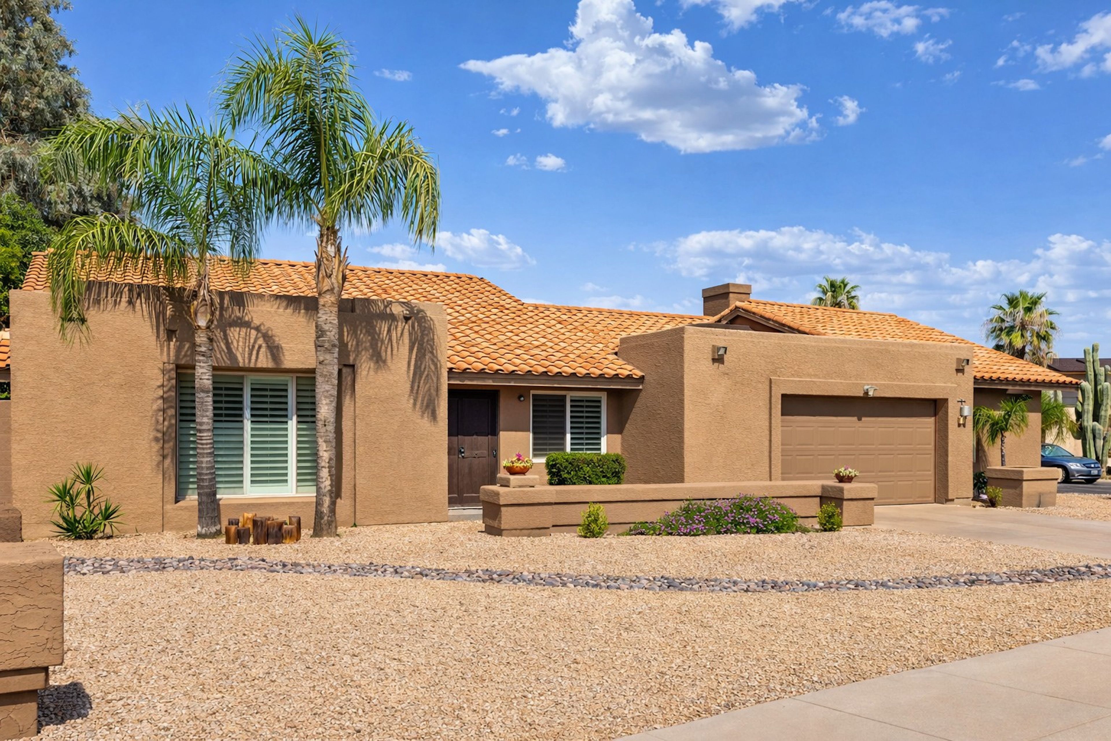 Driveway Parking | 4 Vehicles