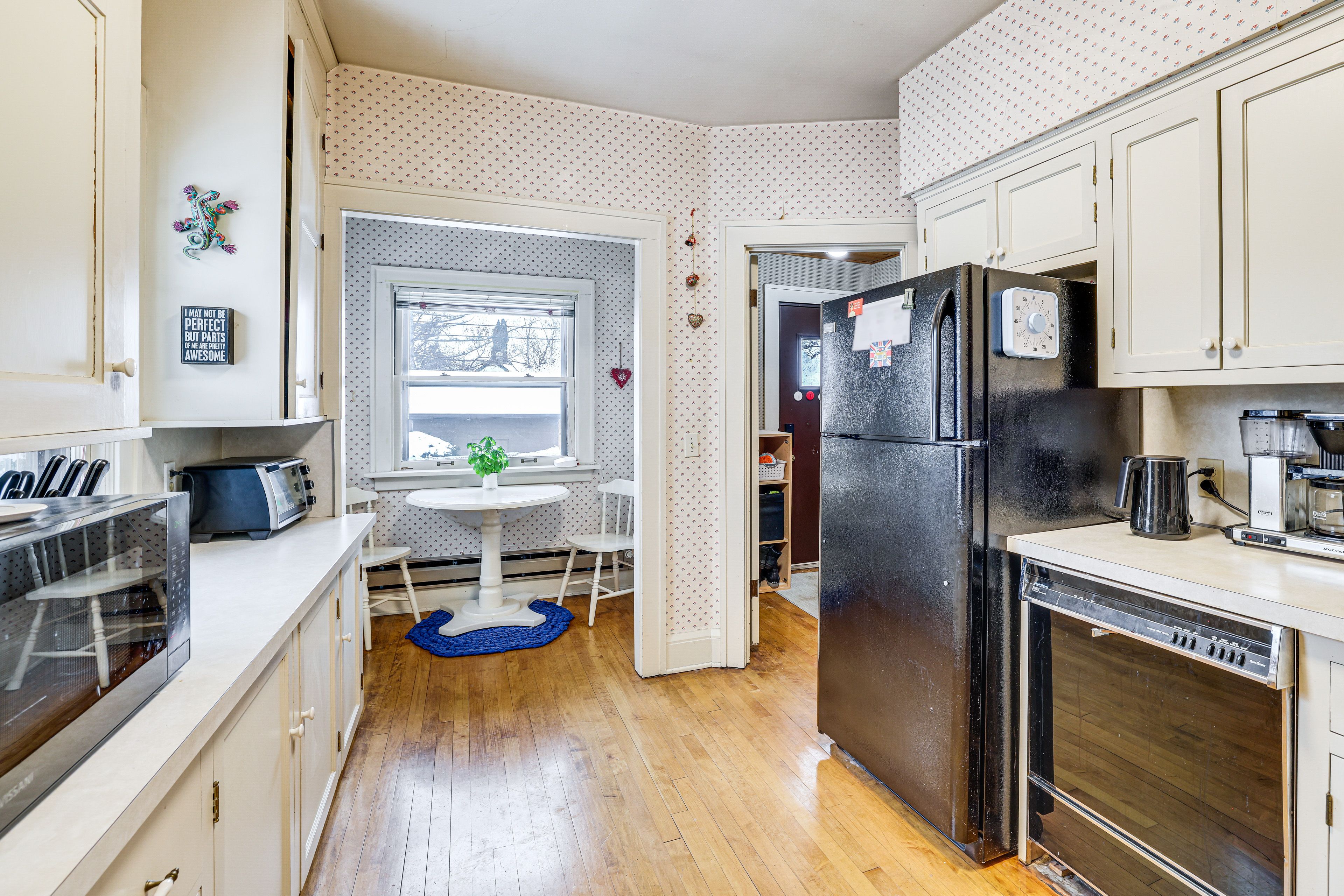 Kitchen & Breakfast Nook | Main Level | Pour-Over Coffee Maker | Cooking Basics