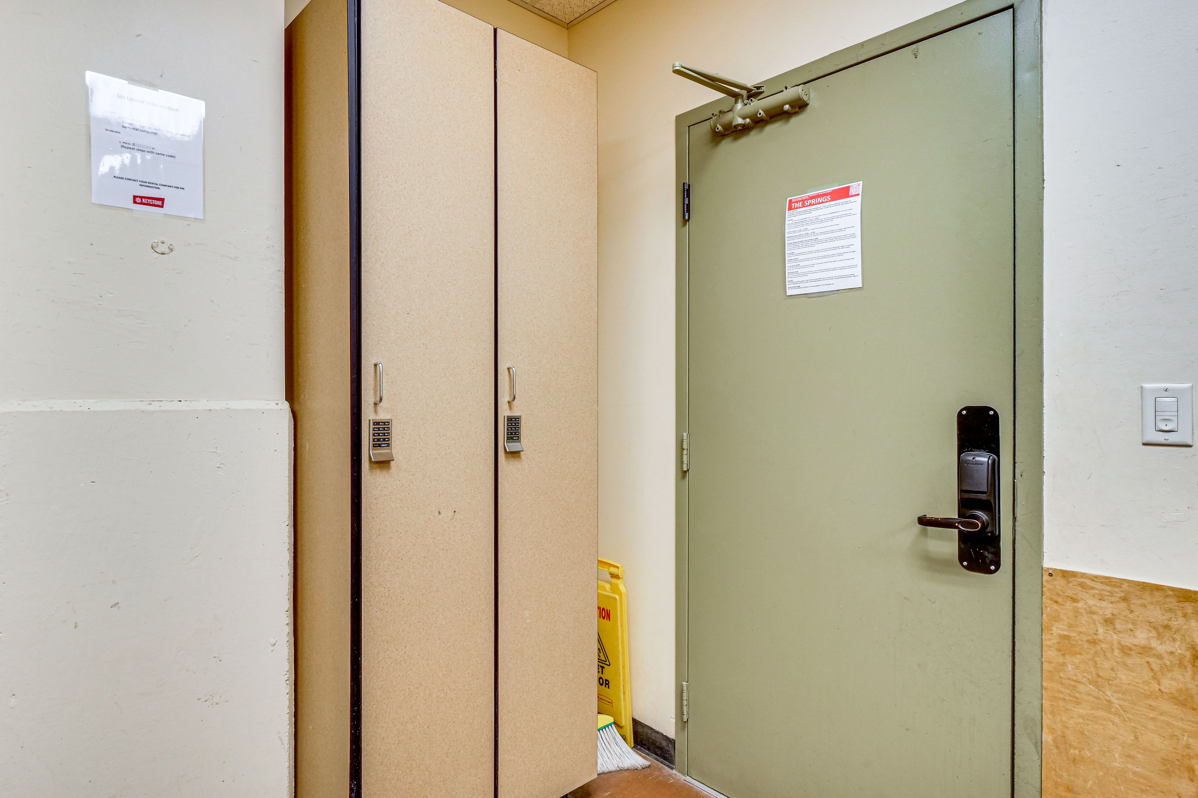 Community Ski Lockers