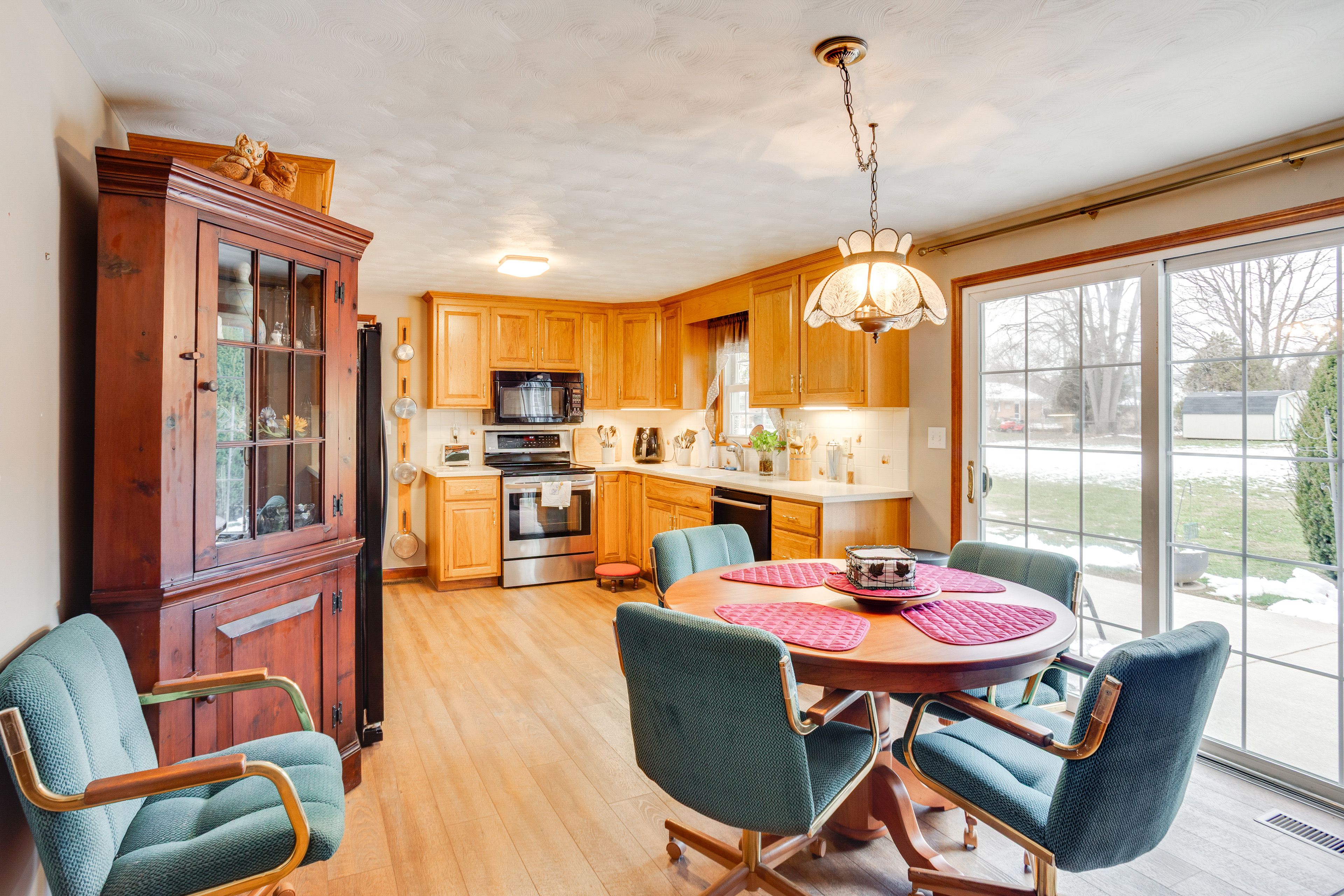 Dining Area | Free WiFi | Single-Story Home