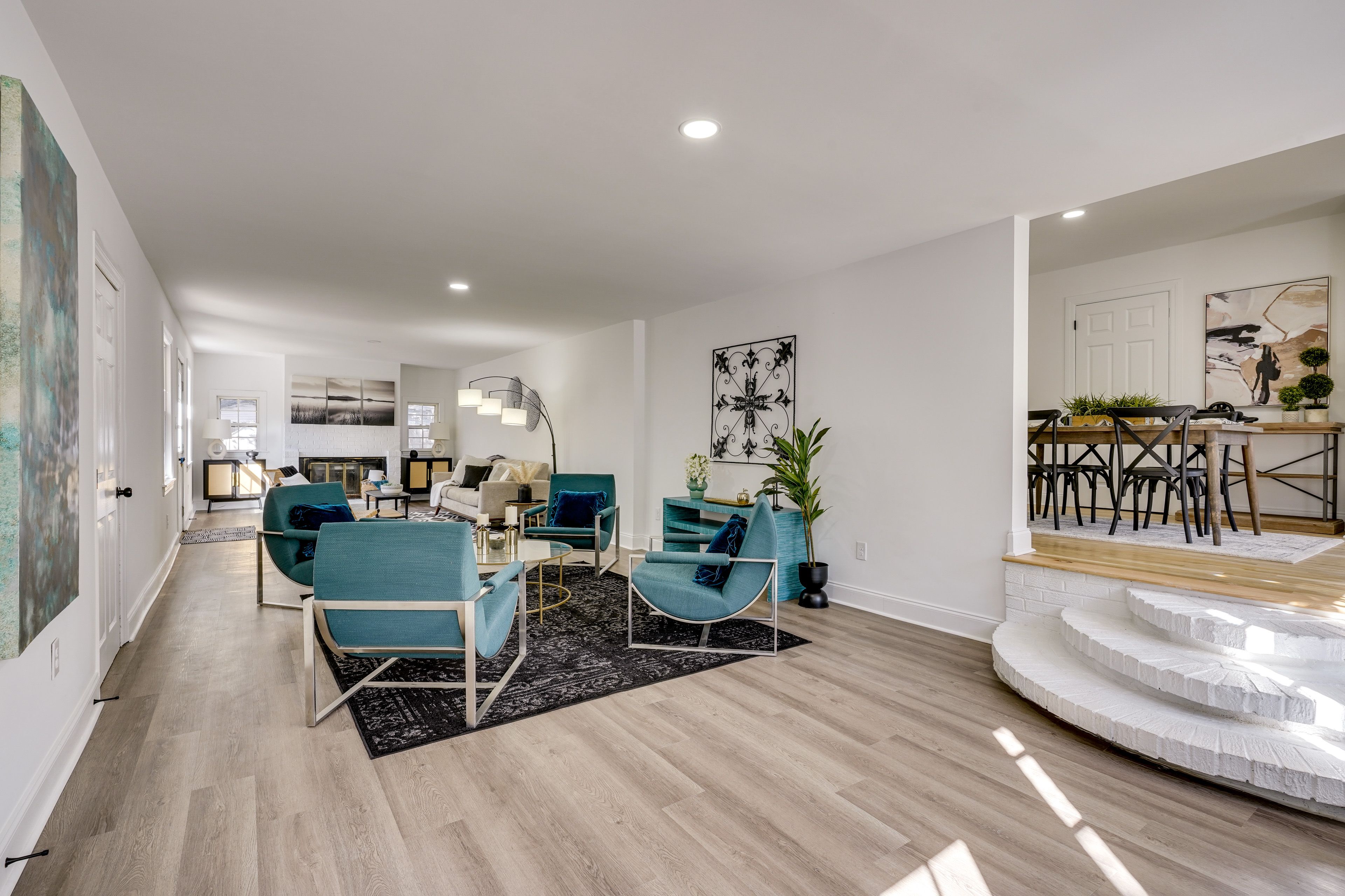 Living Room | Free WiFi