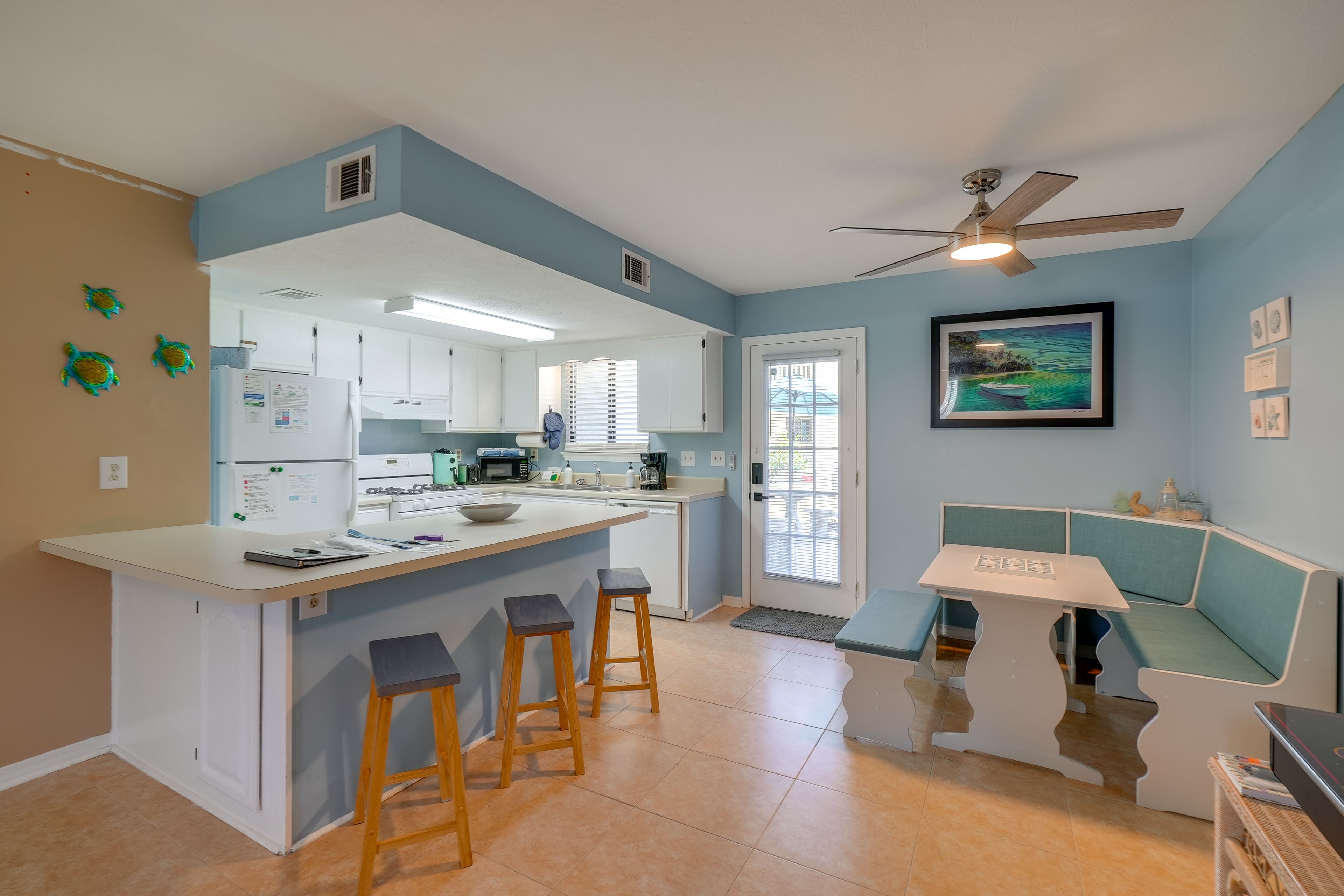 Kitchen | Dining Area | Board Games | Arcade Machine