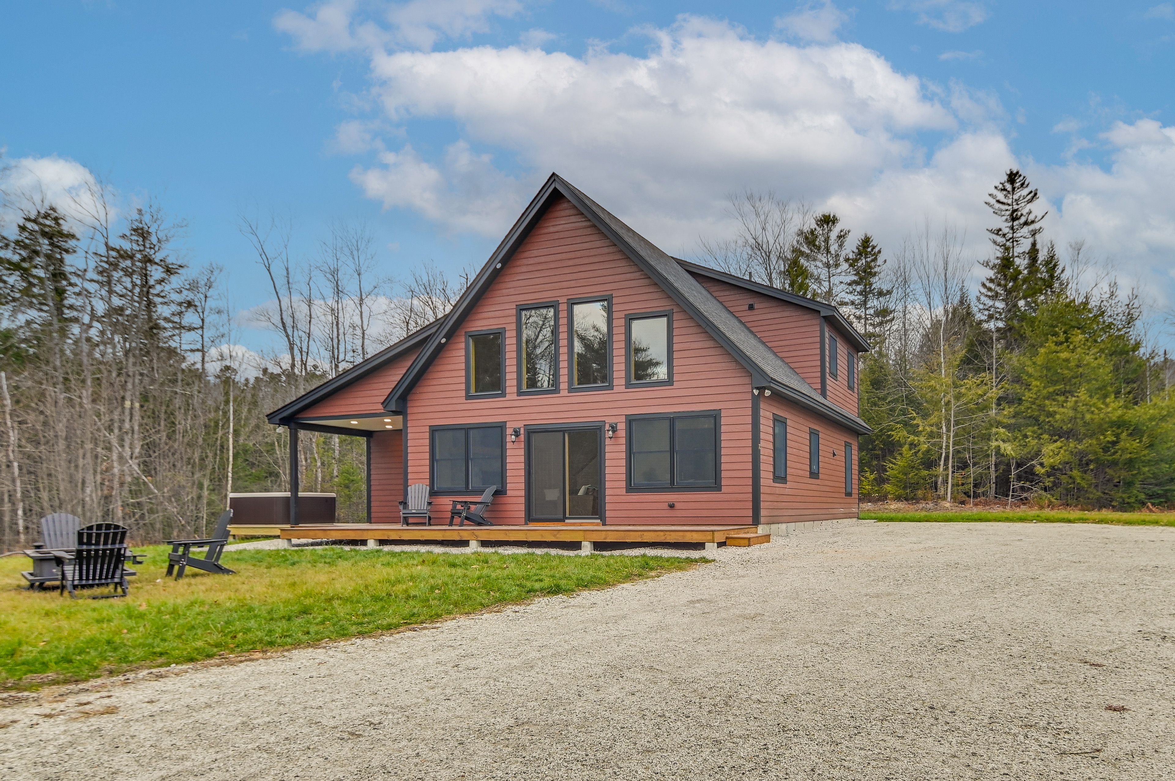 Parking | Driveway (4 Vehicles)