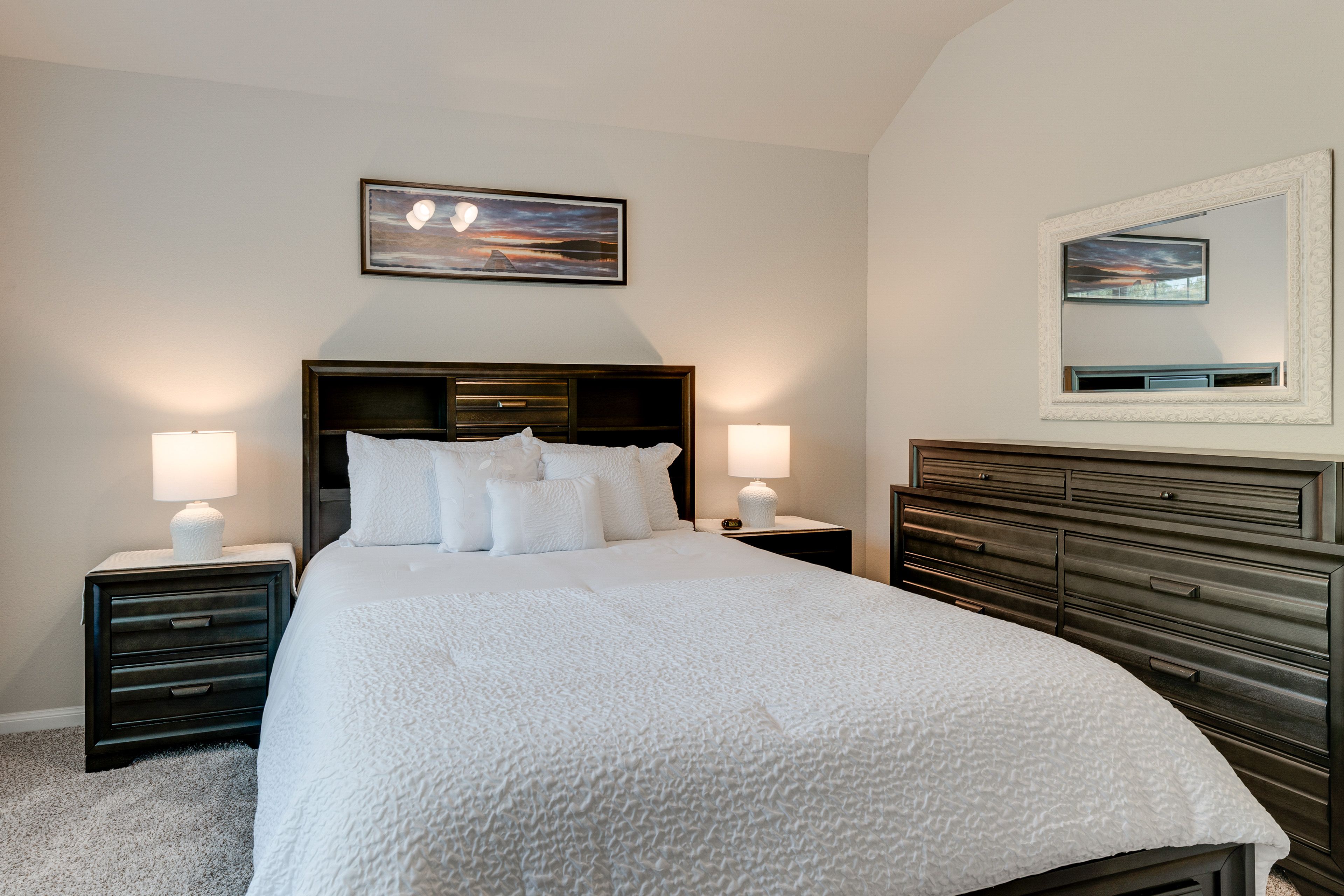 Bedroom 2 | 2nd Floor | Queen Bed