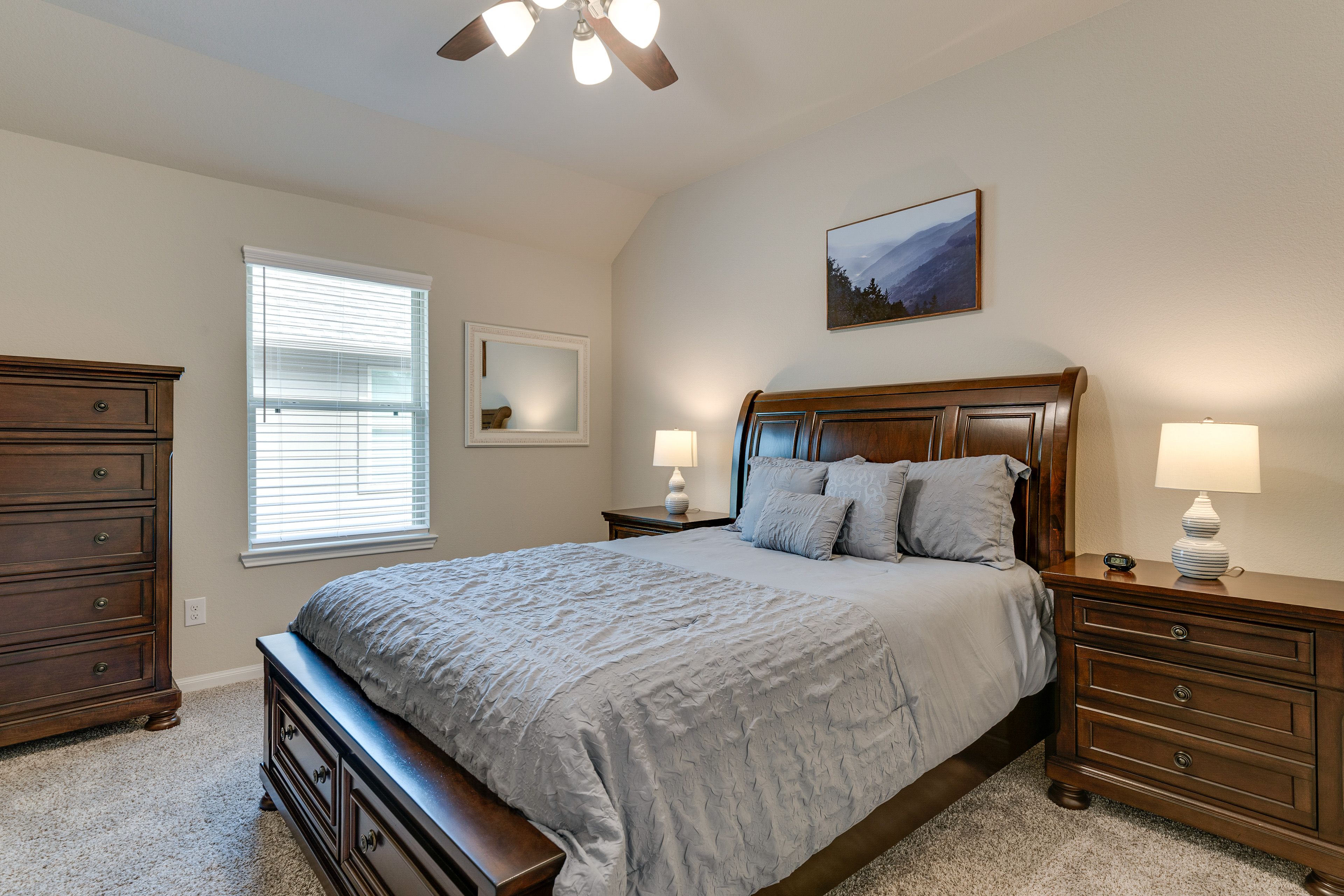 Bedroom 3 | 2nd Floor | Queen Bed