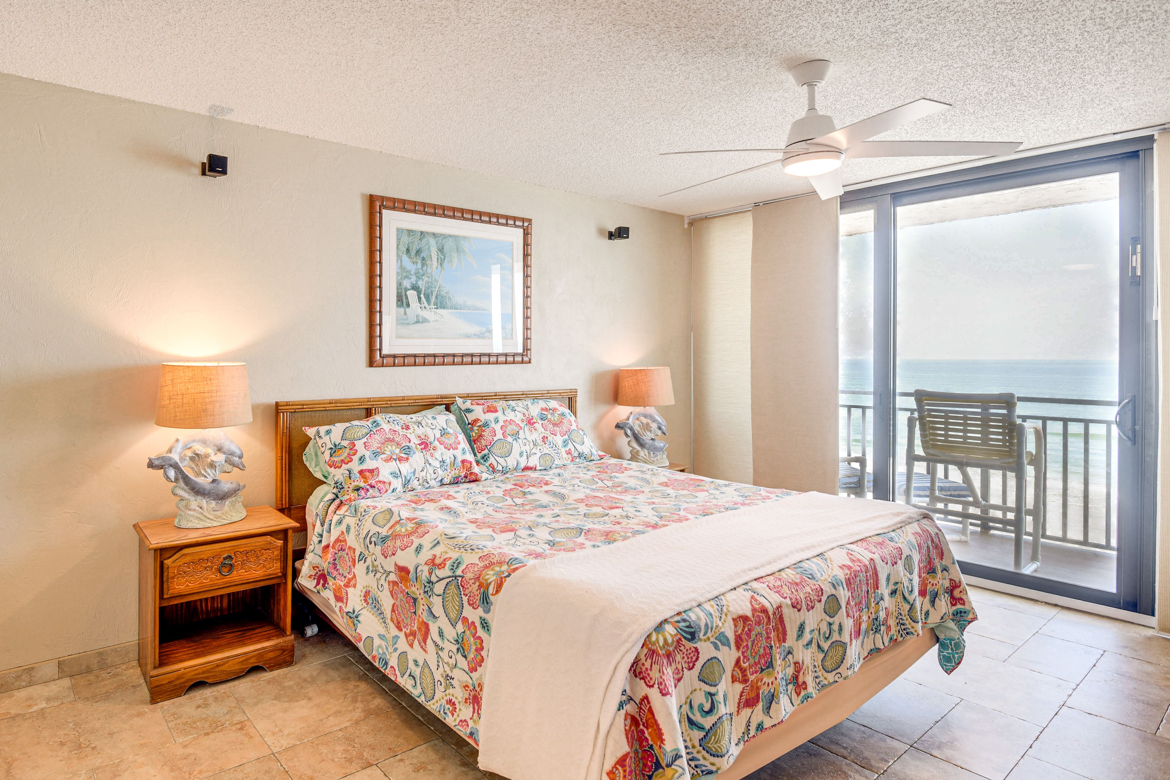 Bedroom 1 | King Bed | Linens Provided