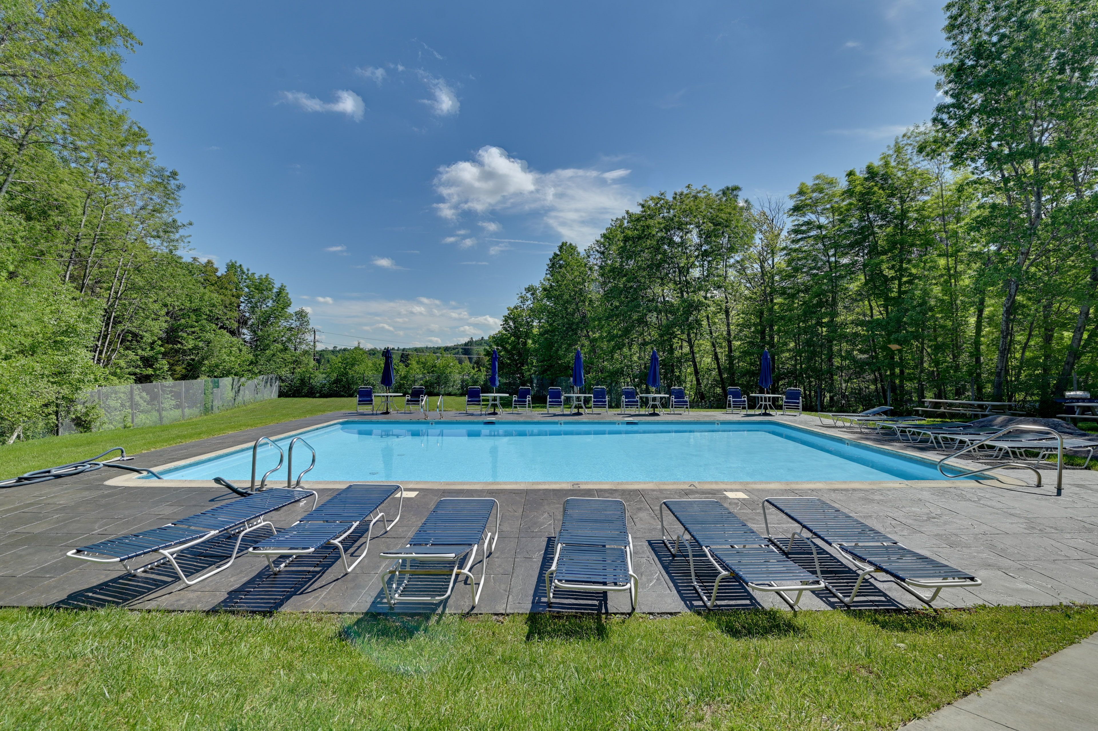 West Dover Vacation Rental | 1BR | 1.5BA | 890 Sq Ft
