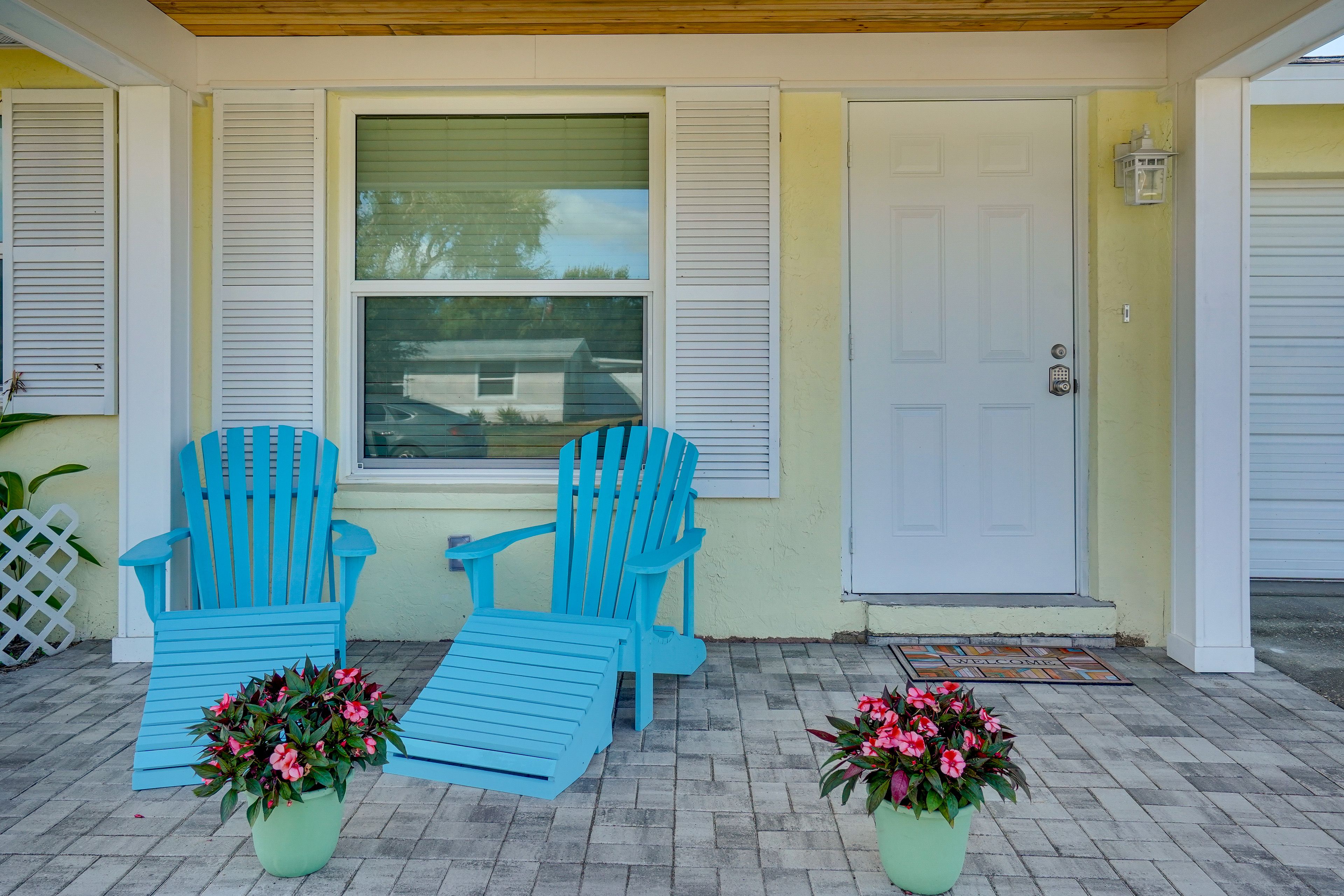 Home Exterior | Private Entrance