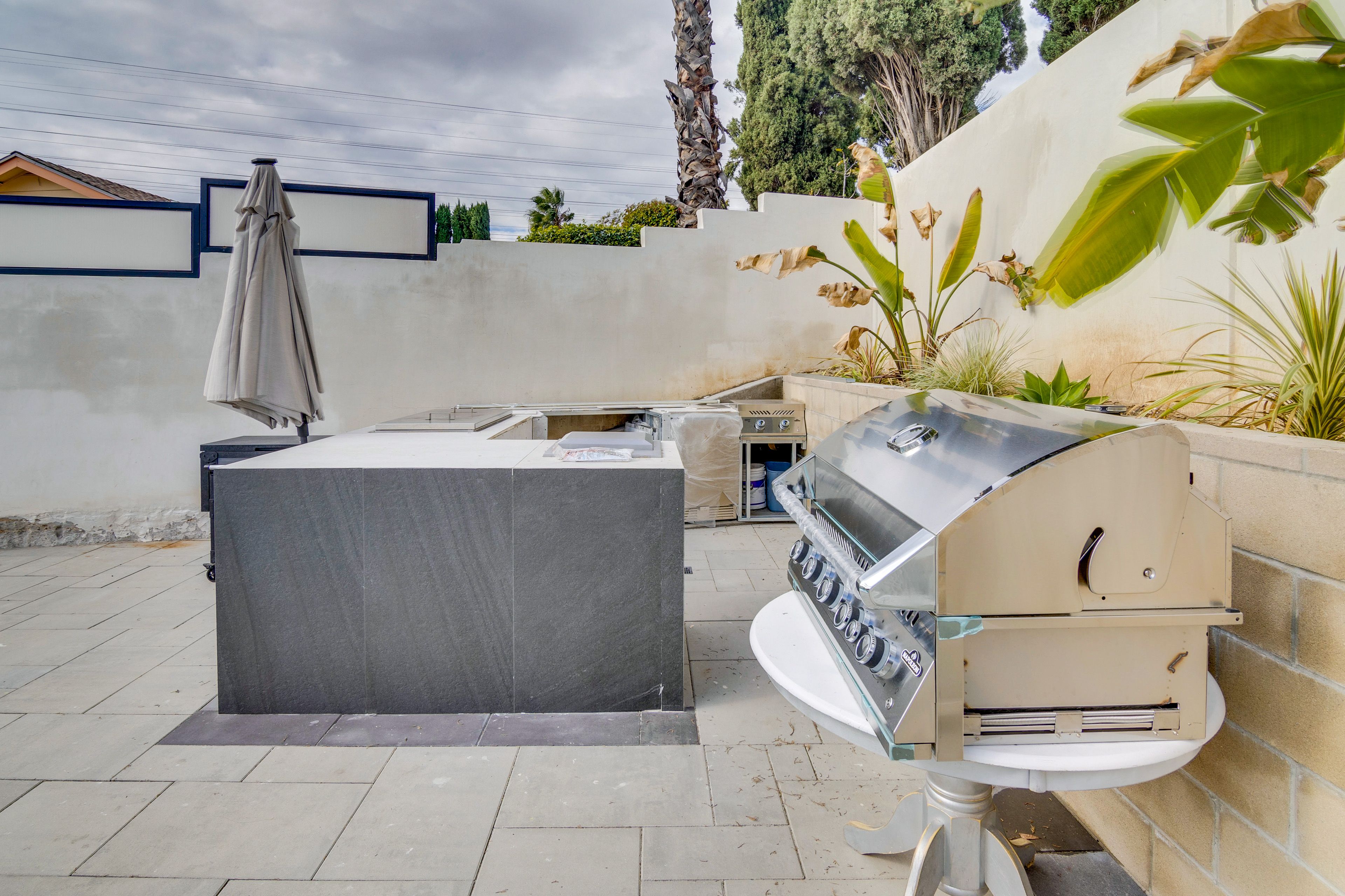 Outdoor Kitchen | Gas Grill
