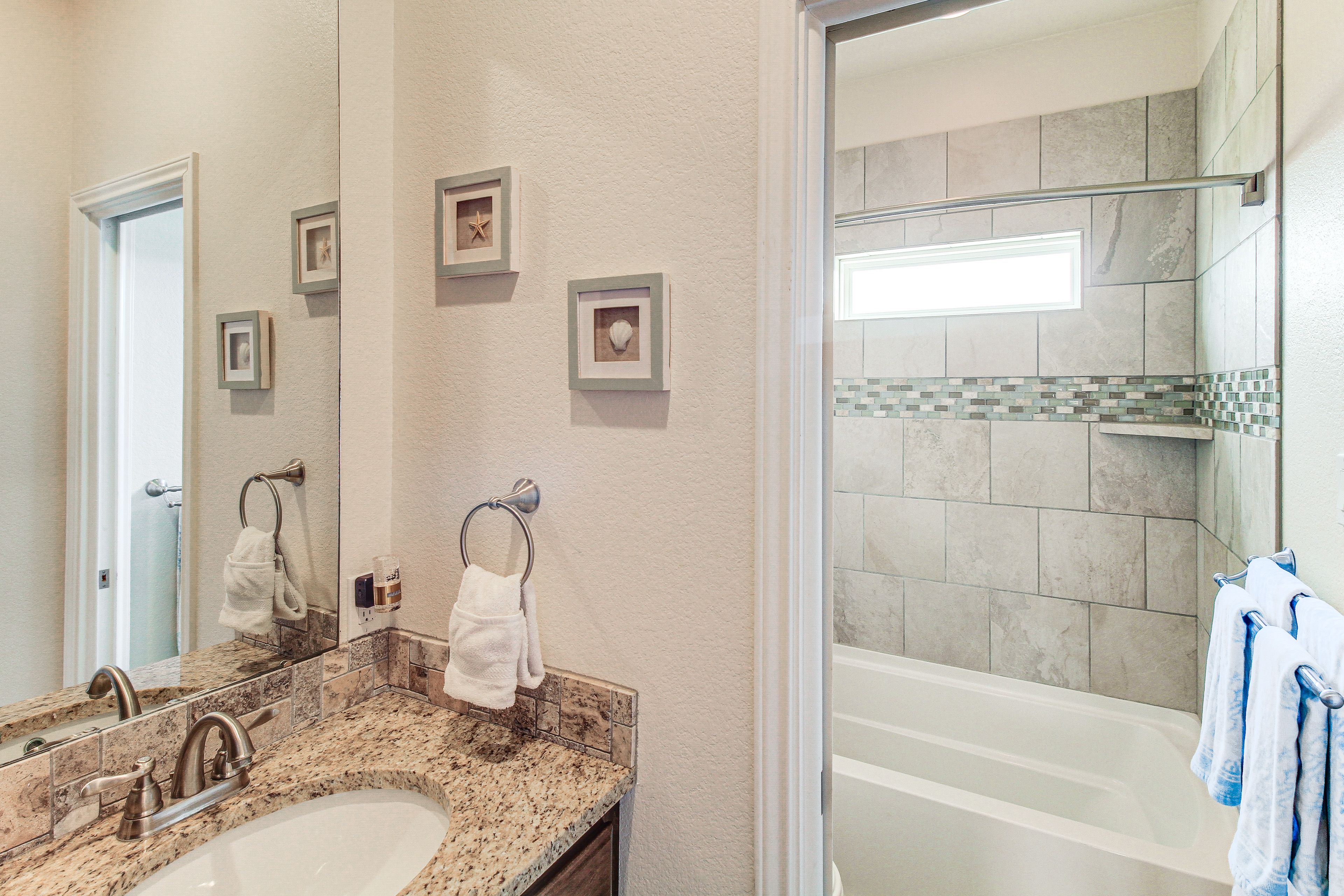 Full Bath | Main Level