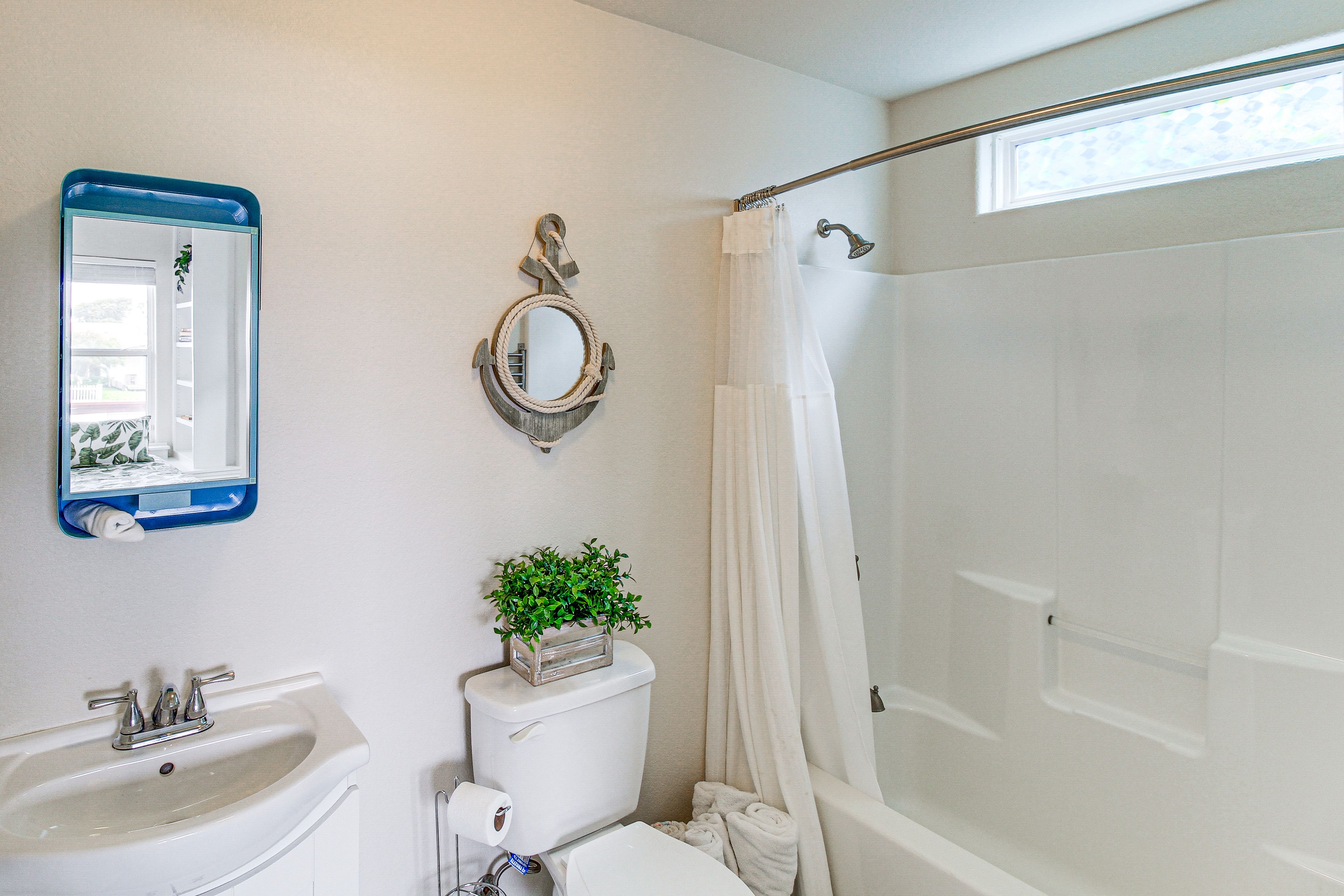 Full Bath | Lower Level