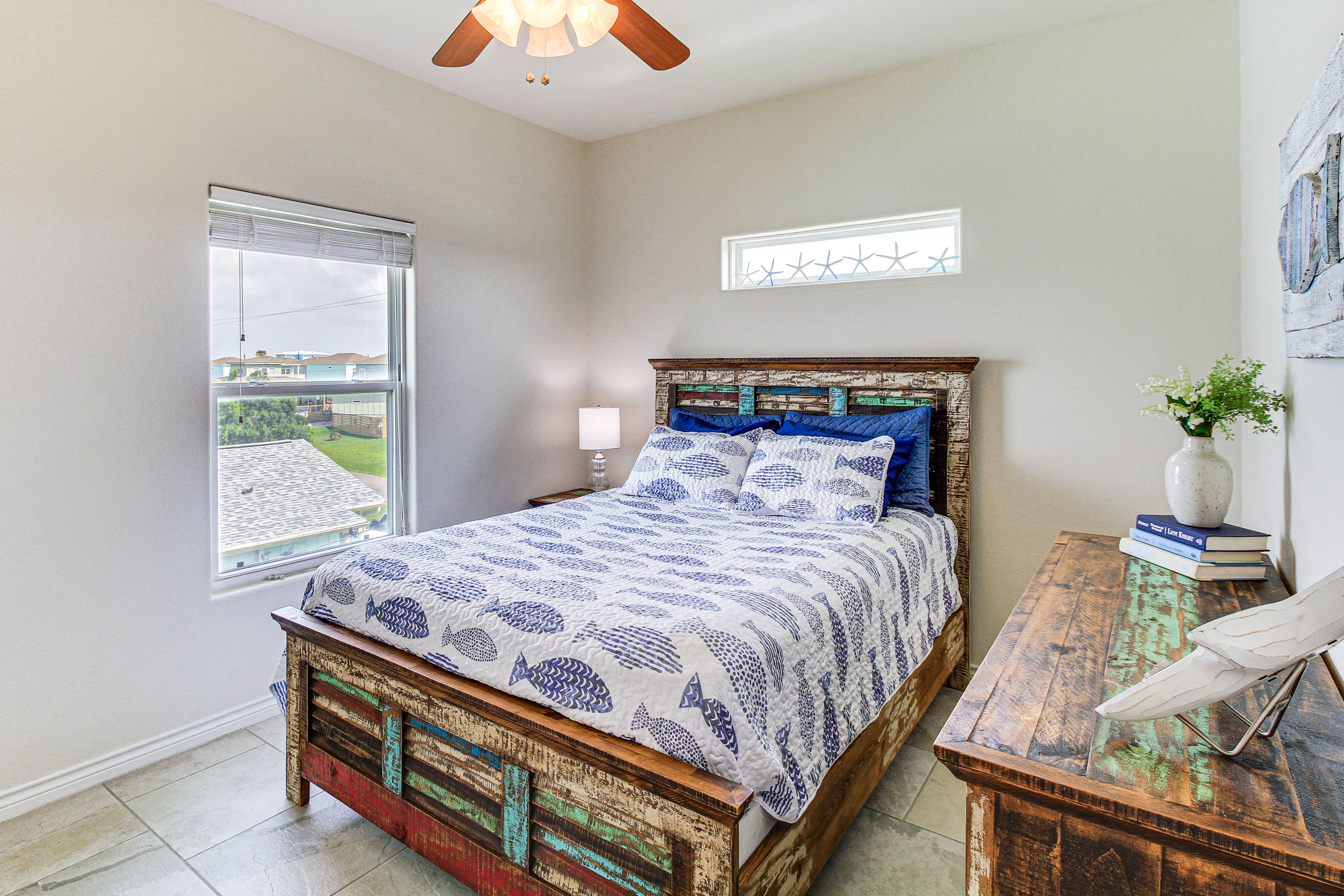 Bedroom 2 | Queen Bed | Main Level