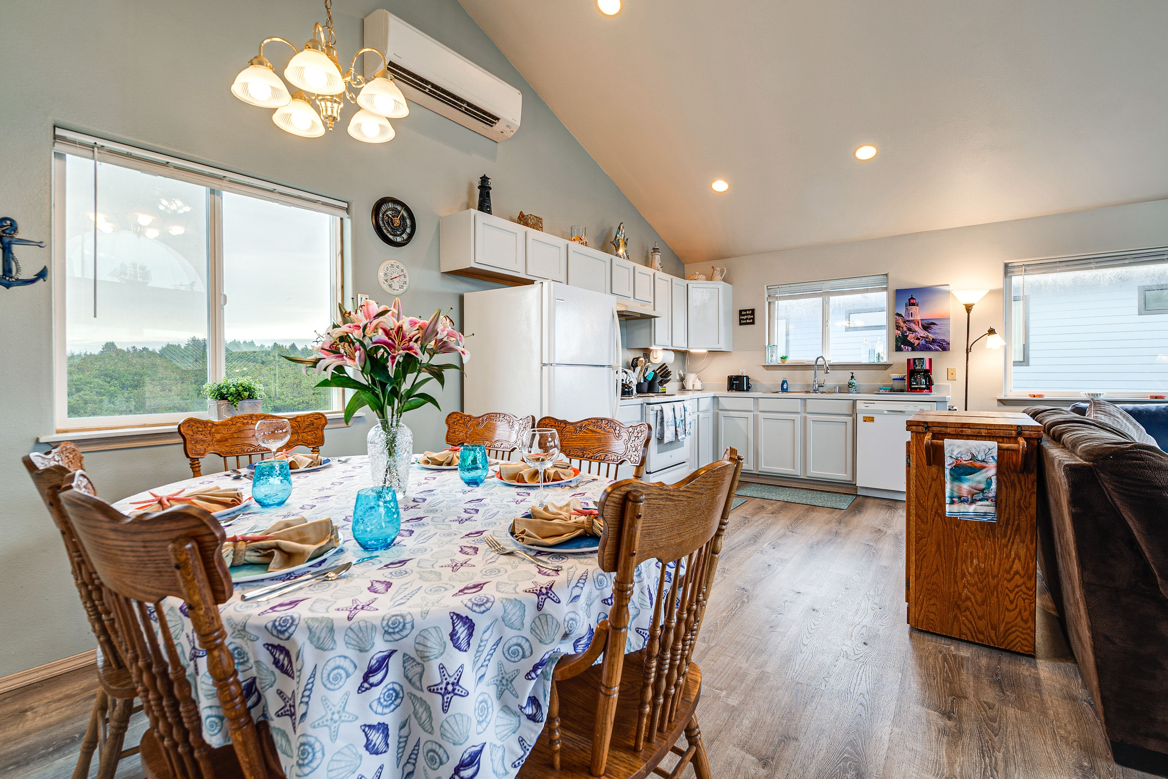 Kitchen | Dining Table | Ocean Views