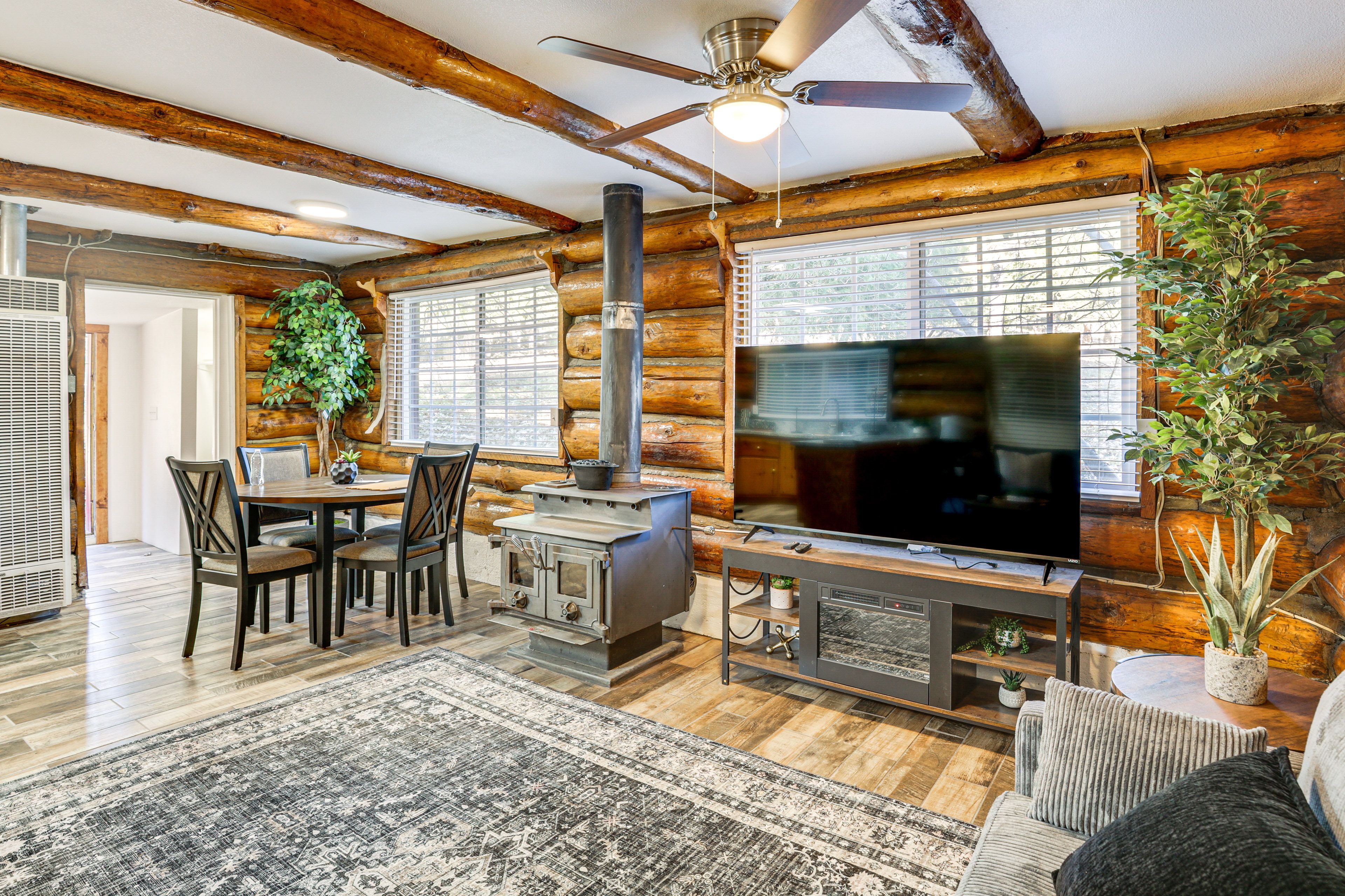 Living Room | Free WiFi | Central Heating | Smart TV | Sleeper Sofa