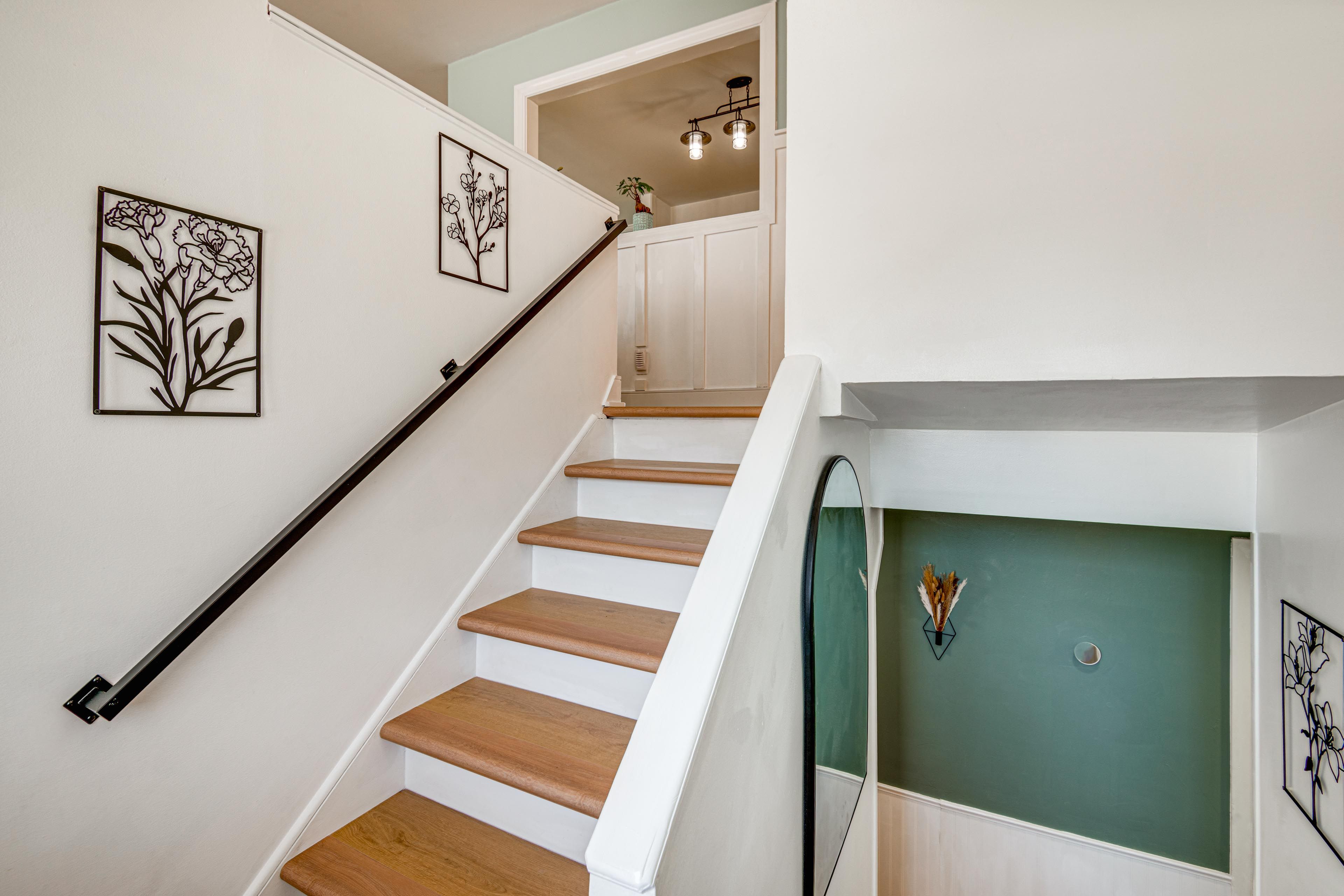 Split-Level Home | Interior Stairs