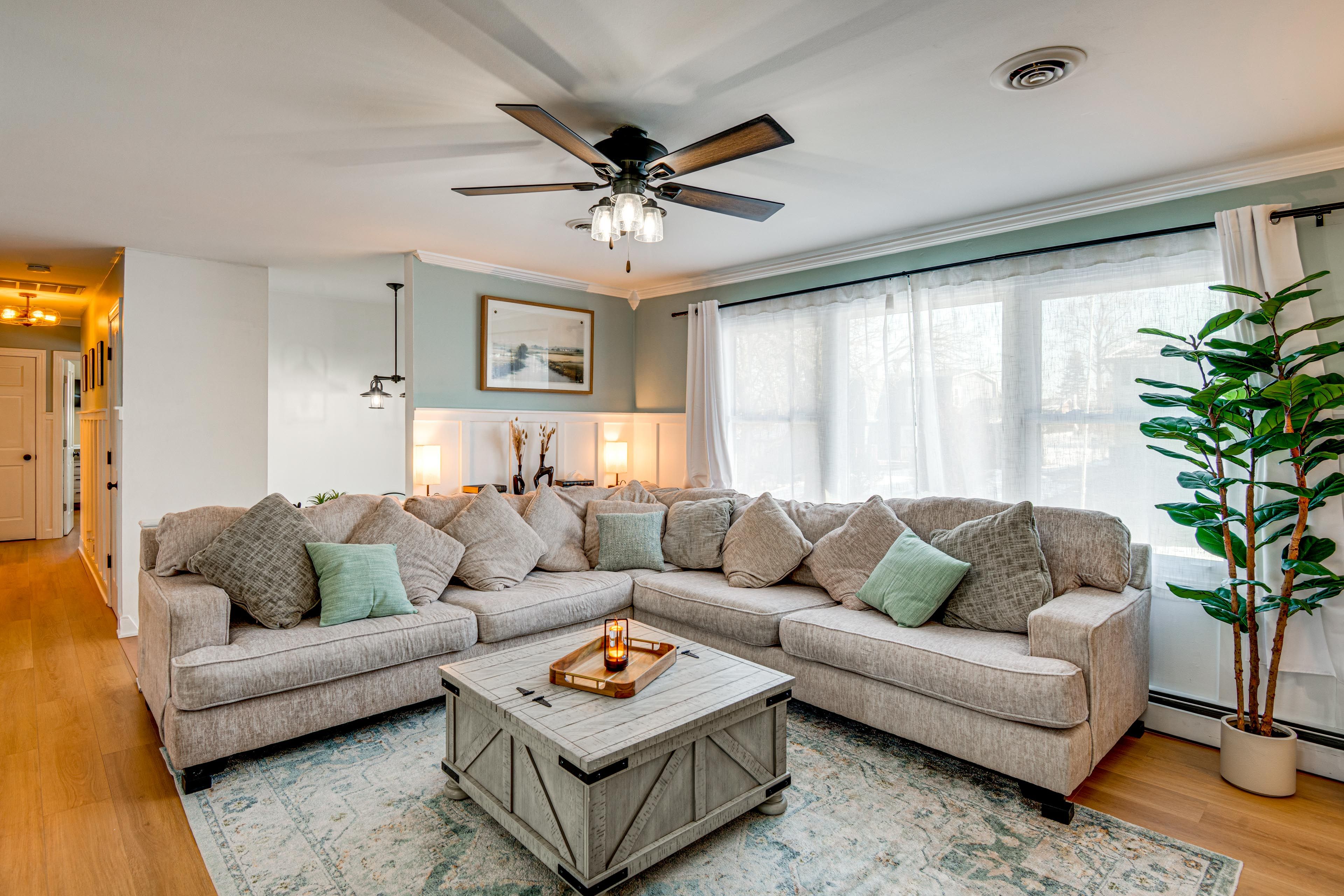 Living Room | Main Floor