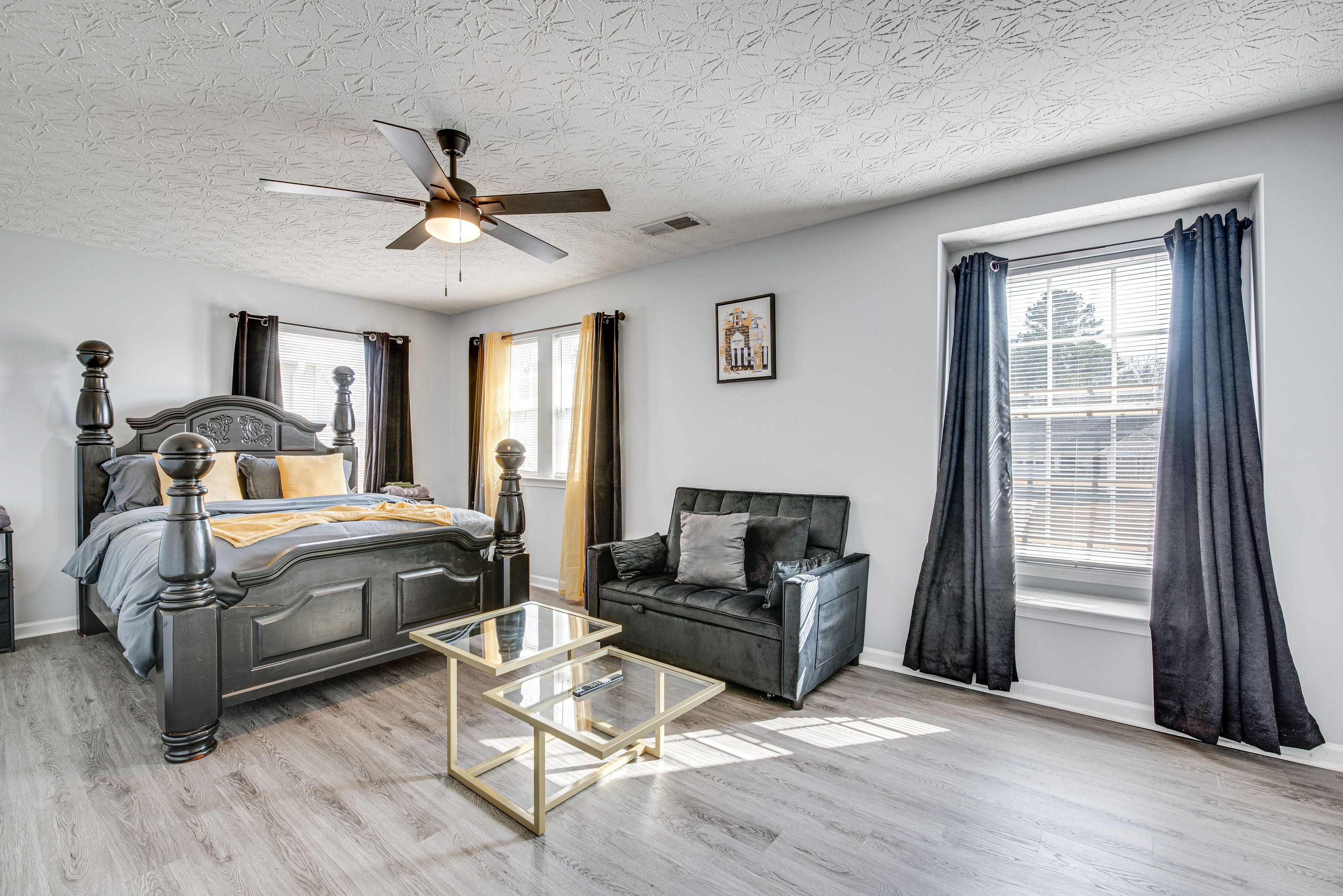 Bedroom 2 | Queen Bed | Full Sleeper Sofa | Smart TV | 2nd Floor