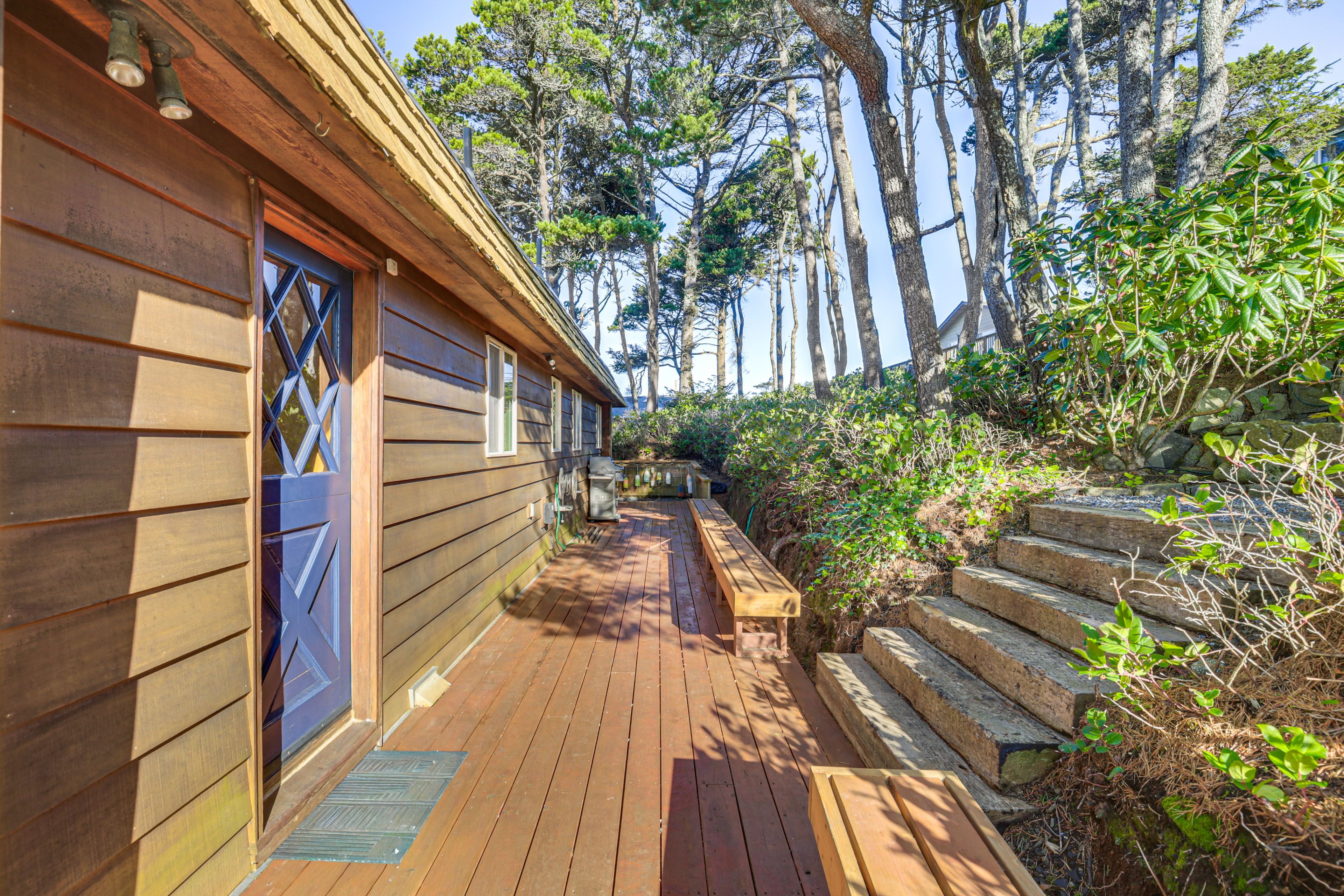 Separate Entrance to Upper Level