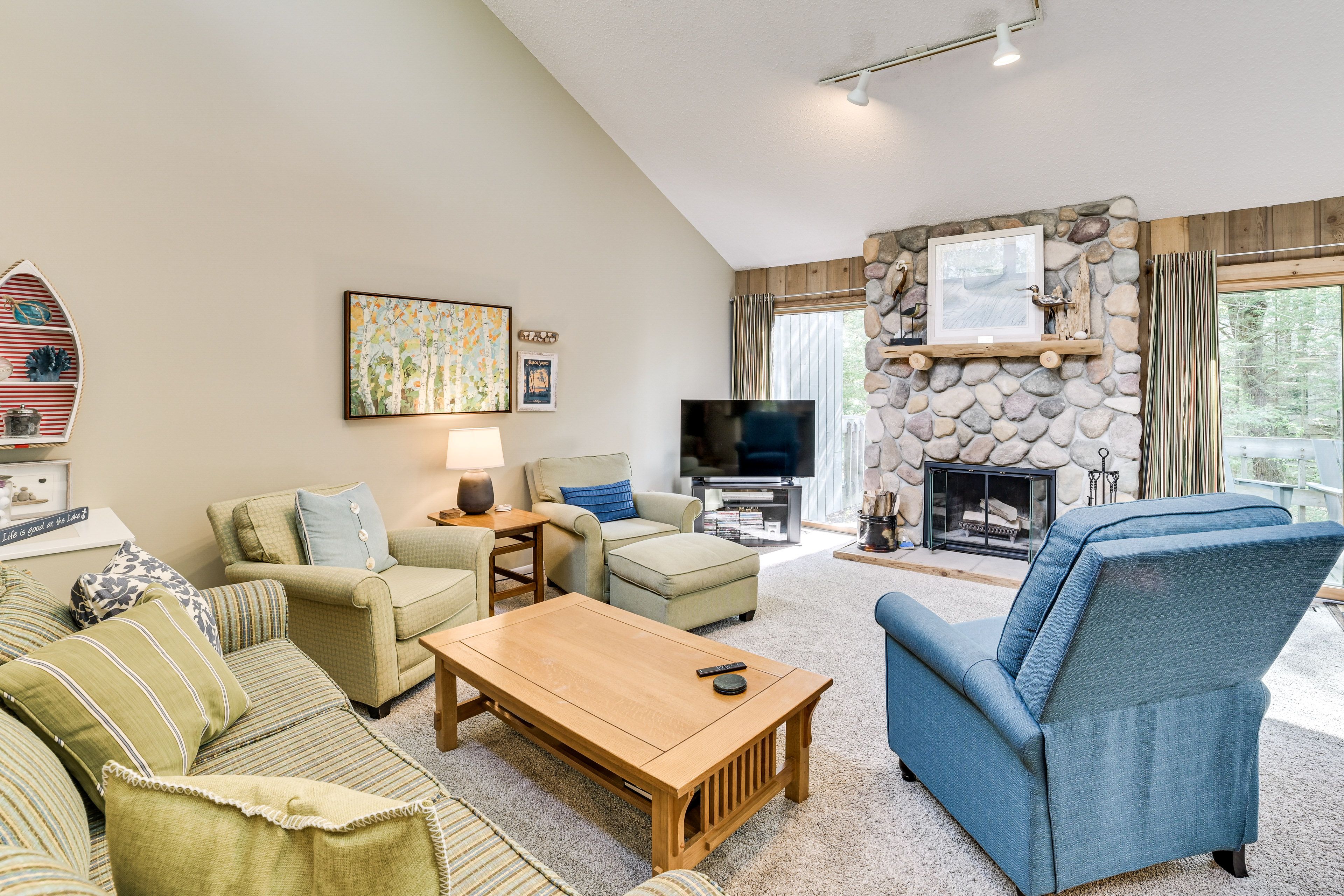 Harbor Springs Vacation Rental | 3BR | 2BA | 1,400 Sq Ft
