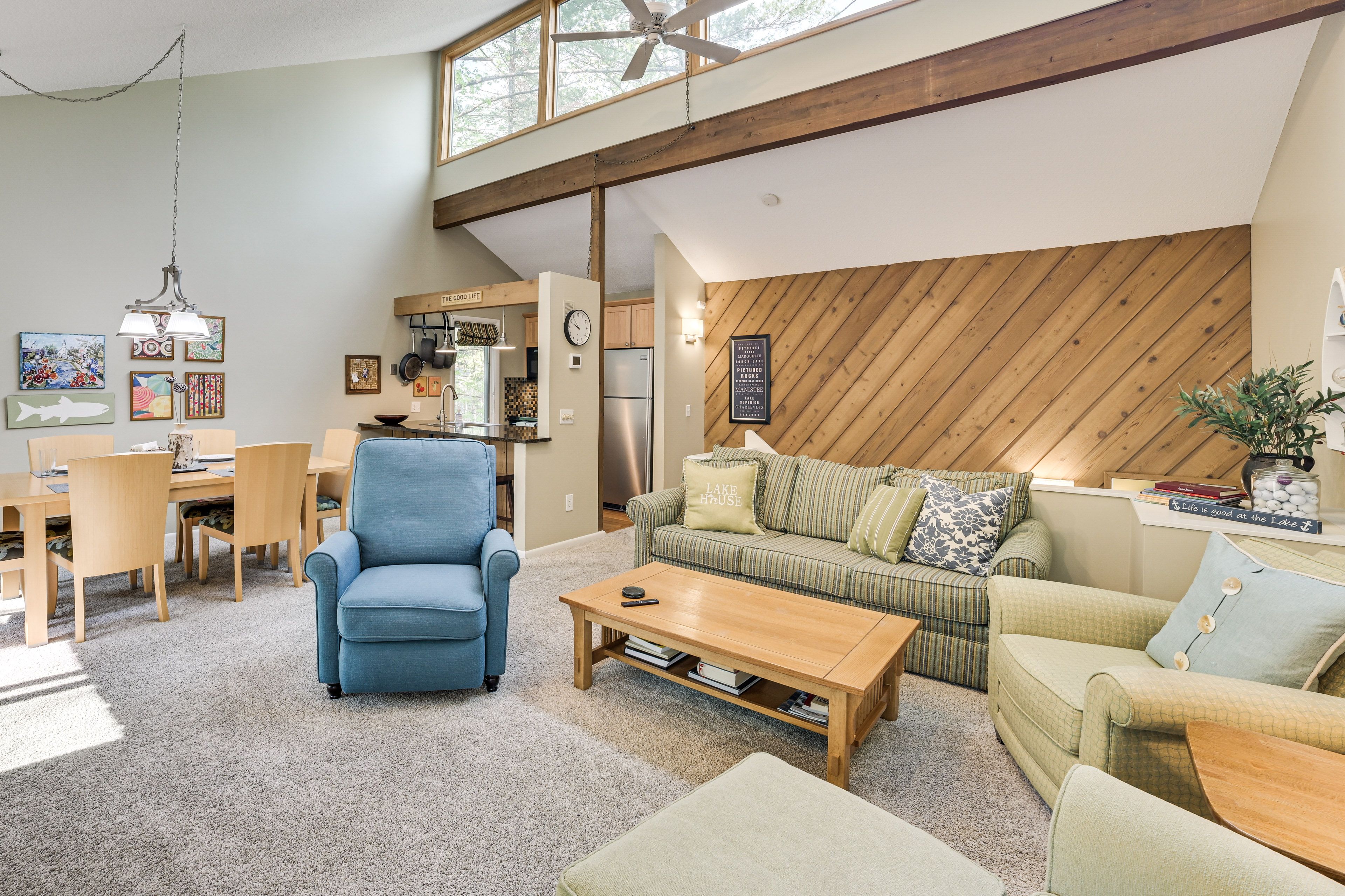 Living Room | Main Level