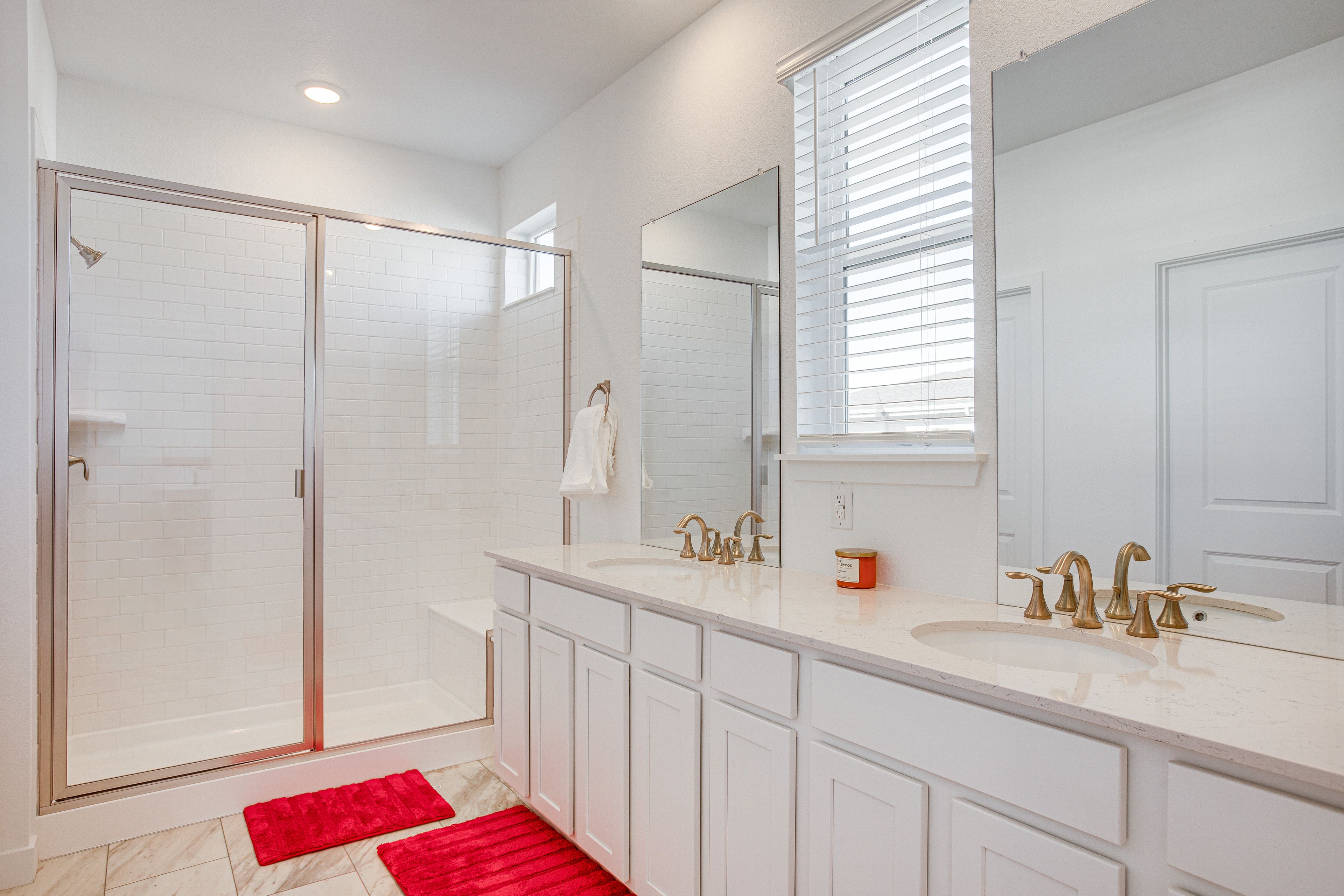 En-Suite Bathroom | Upper Floor