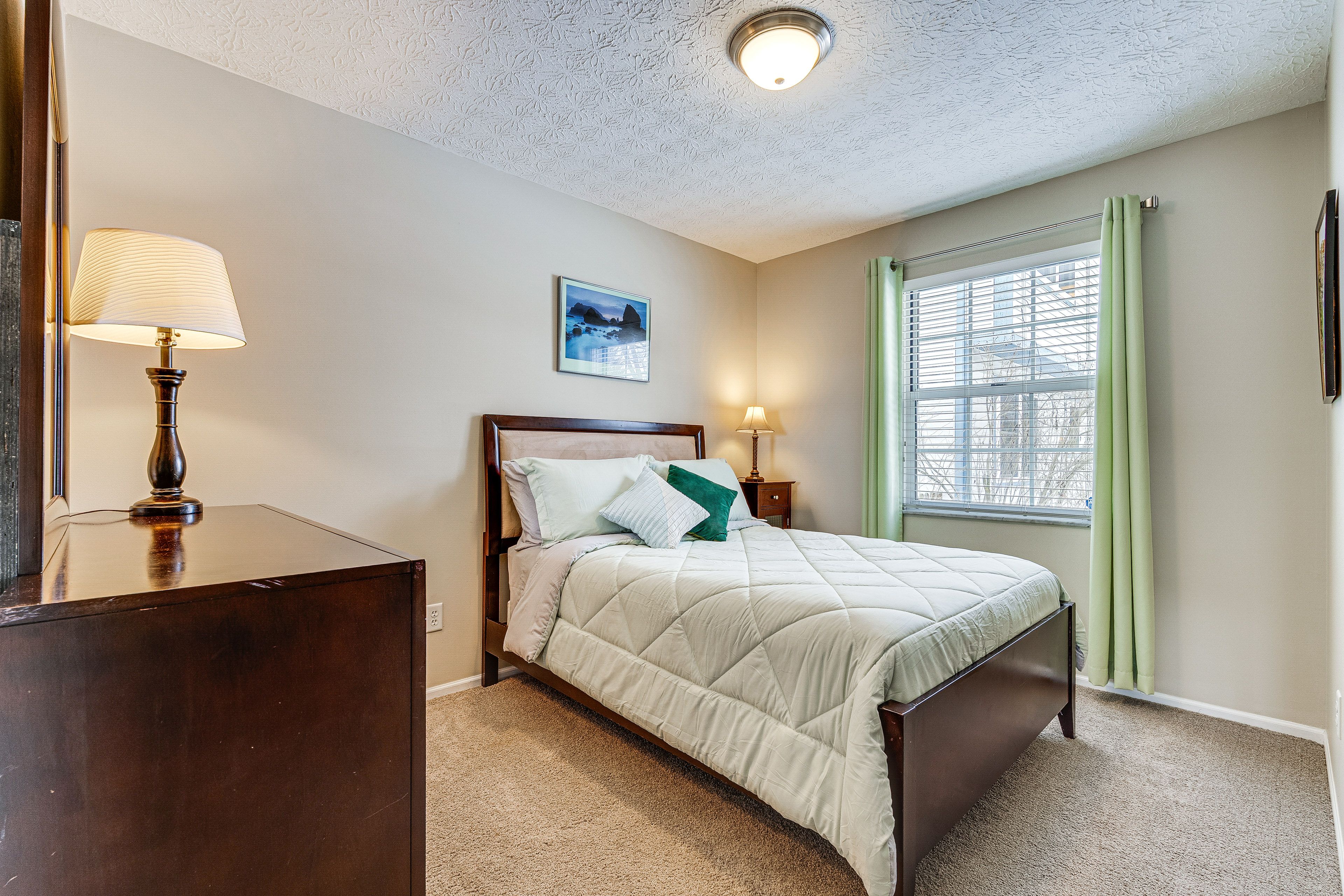 Bedroom 3 | Full Bed