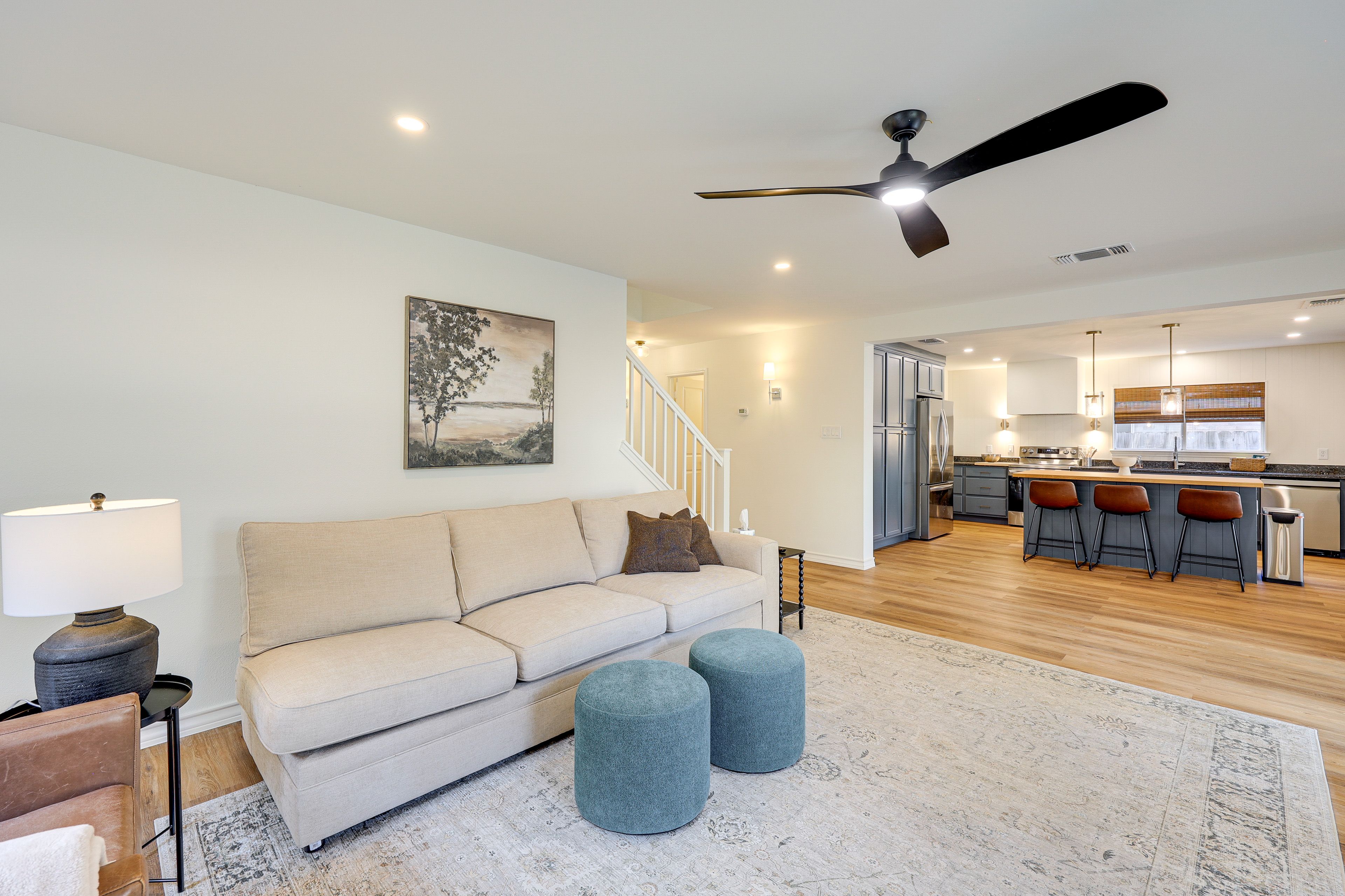 San Antonio Vacation Rental | 5BR | 3.5BA | 3,000 Sq Ft | 2 Steps to Enter