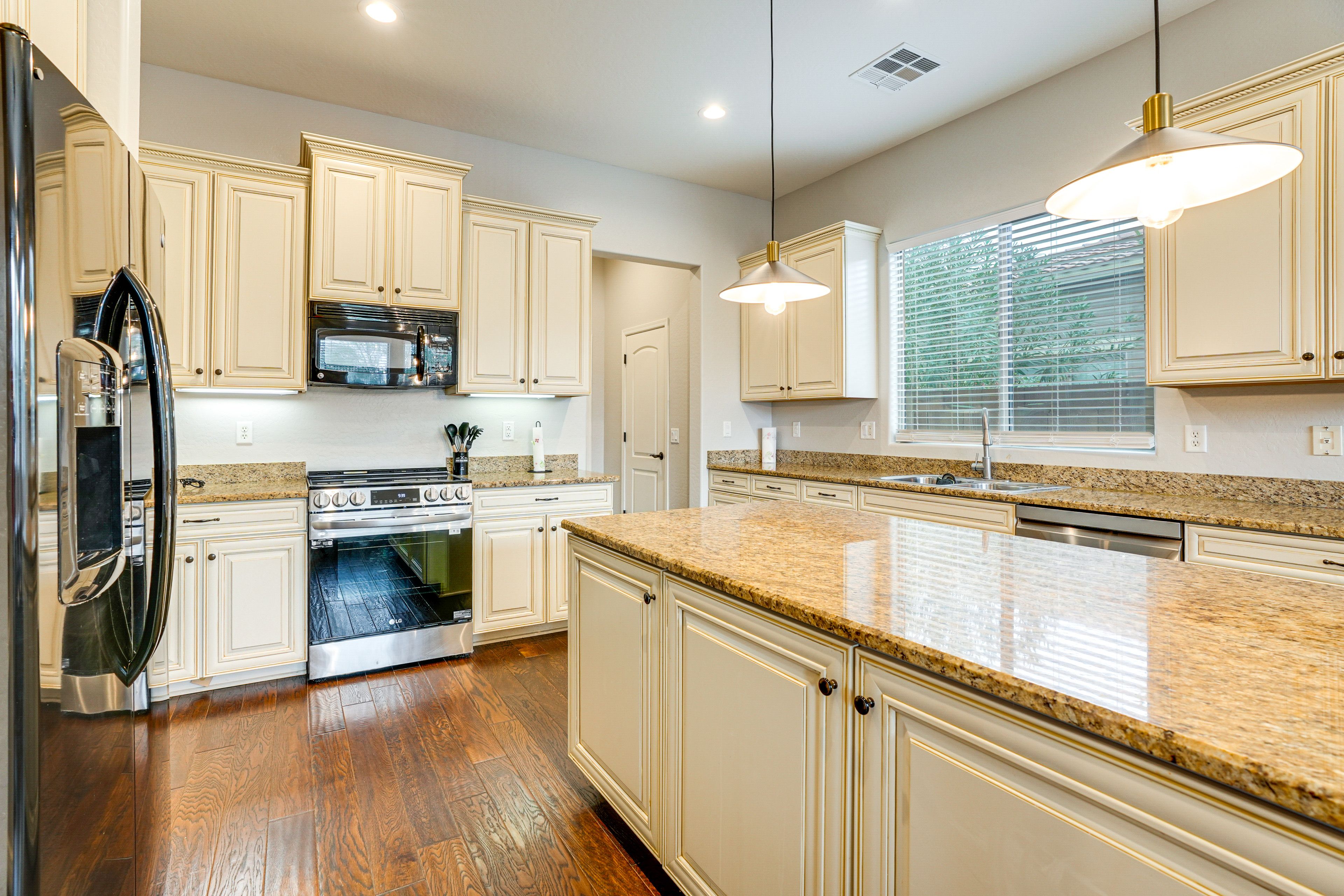 Kitchen | 1st Floor | Dishwasher